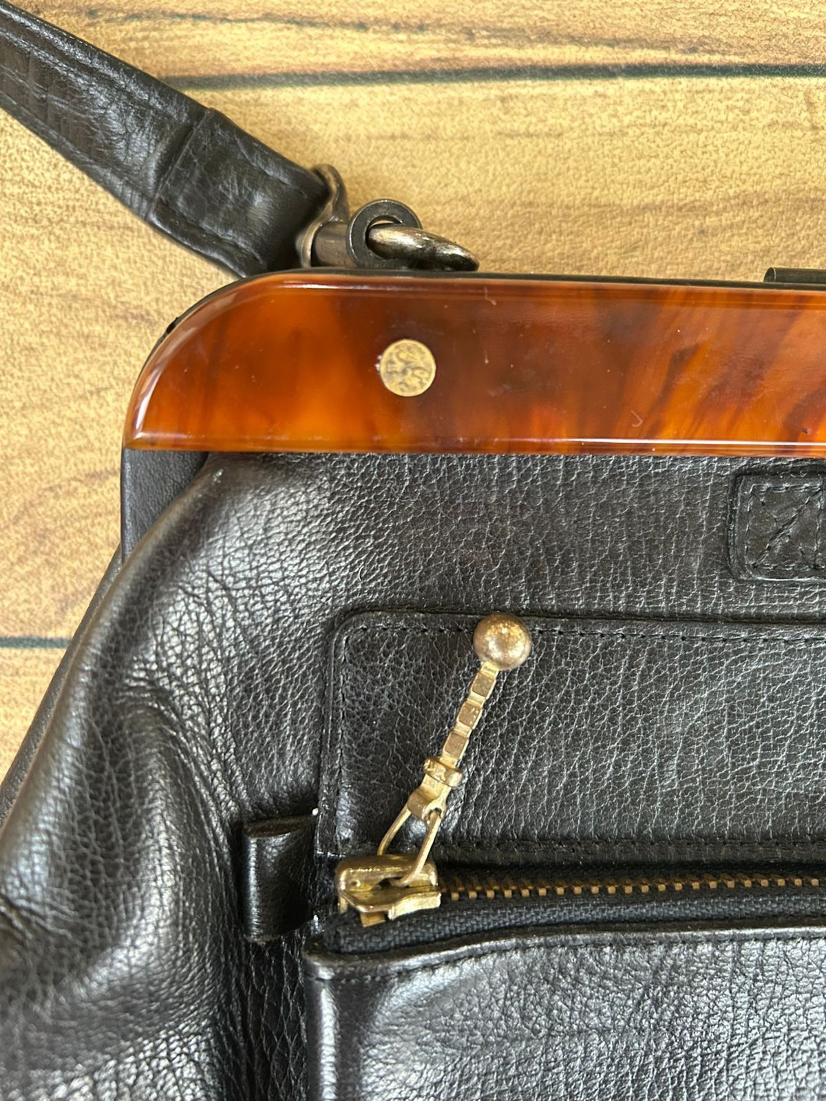 Jean Paul Gaultier Rare ! Vintage jean paul gaultier tortoise bar leather bag Size ONE SIZE - 4 Thumbnail