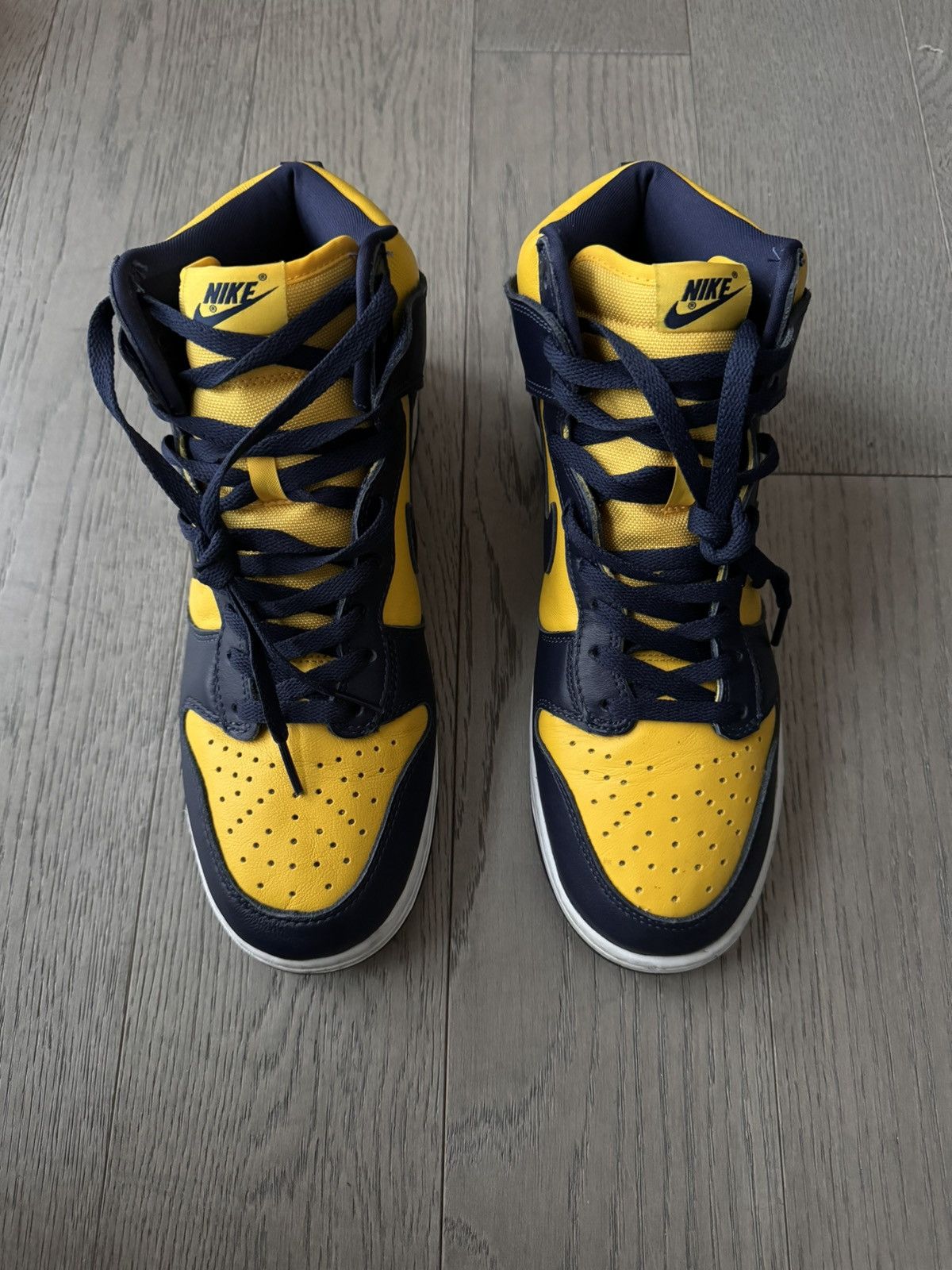 Nike ***RARE NIKE MICHIGAN DUNK Size US 10.5 / EU 43-44 - 2 Thumbnail