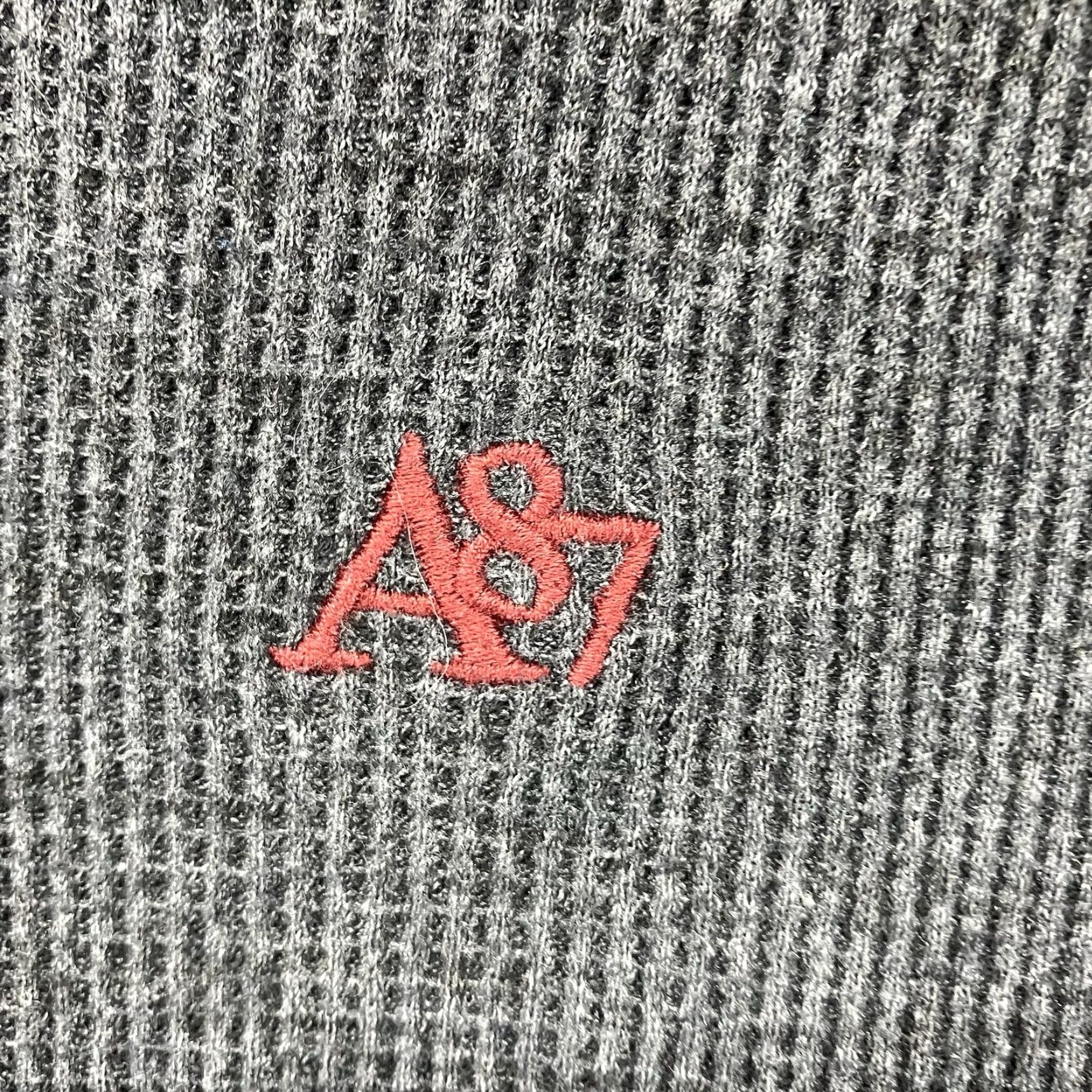 Aeropostale VTG Aeropostale Waffle Thermal Shirt L Grunge Dark Gray Crew Neck Long Sleeve Logo Embroidered Cotton Polyester 2000-2009 Men T-Shirt Size US L / EU 52-54 / 3 - 4 Thumbnail