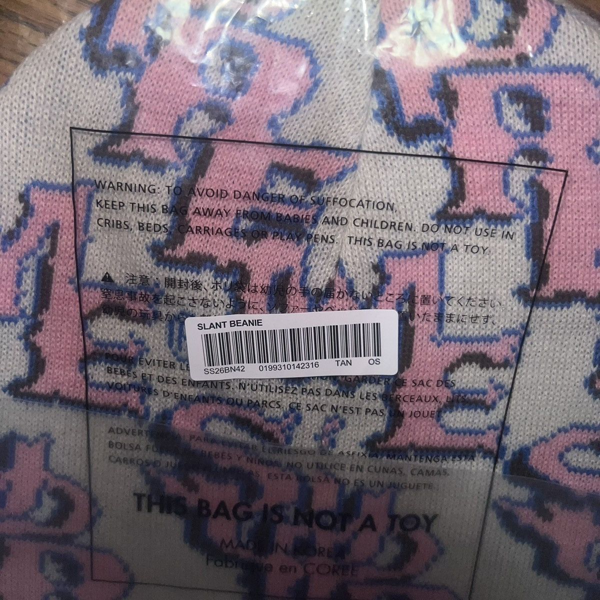 Supreme Supreme Slanted Gothic Outline Beanie Tan Pink Size One Size Size ONE SIZE - 5 Thumbnail