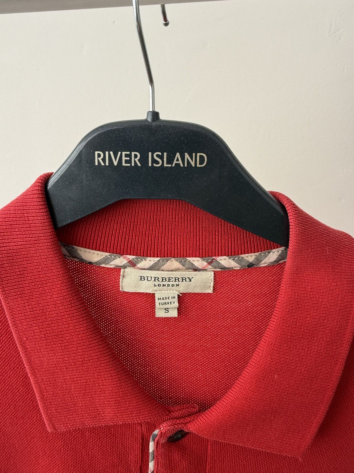 Burberry Vintage Burberry London Mens Red Polo Shirt Short Sleeve Size US S / EU 44-46 / 1 - 6 Thumbnail