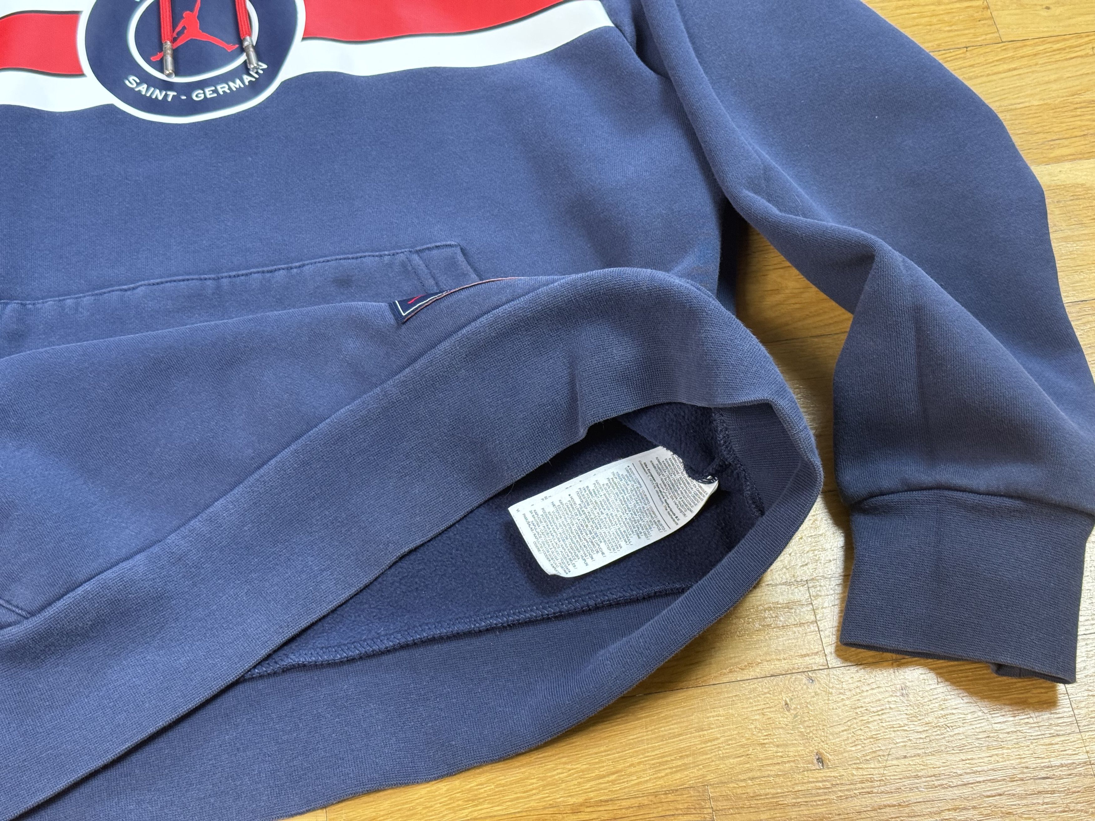 Jordan Brand Navy hoodie JORDAN x PSG Size US M / EU 48-50 / 2 - 5 Thumbnail
