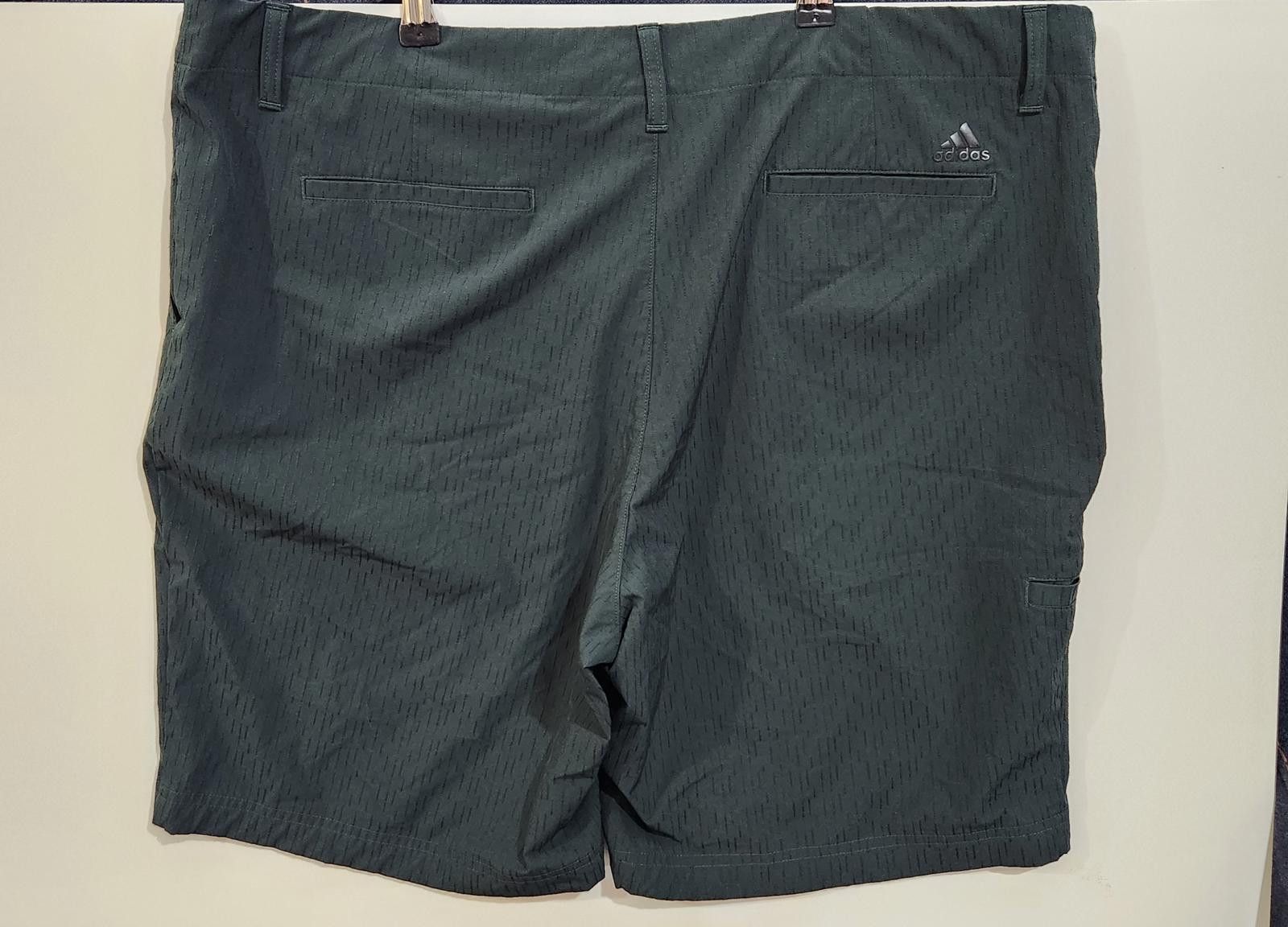 Adidas Adidas Men's Casual Shorts Size 42 Size US 42 / EU 58 - 6 Thumbnail