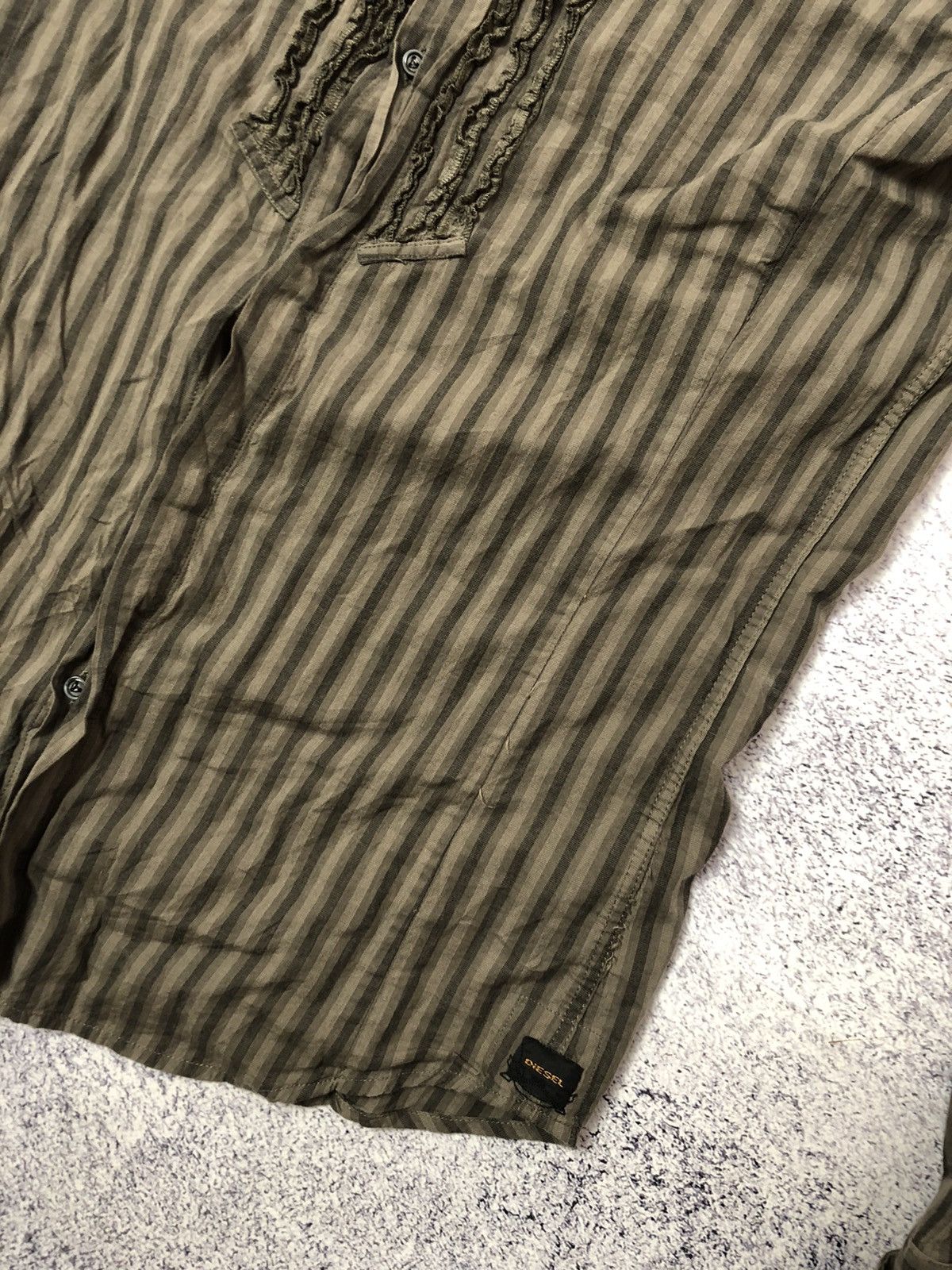 Diesel Men's shirt Diesel y2k size Xl y2k luxury USA men’s casual Size US XL / EU 56 / 4 - 4 Thumbnail