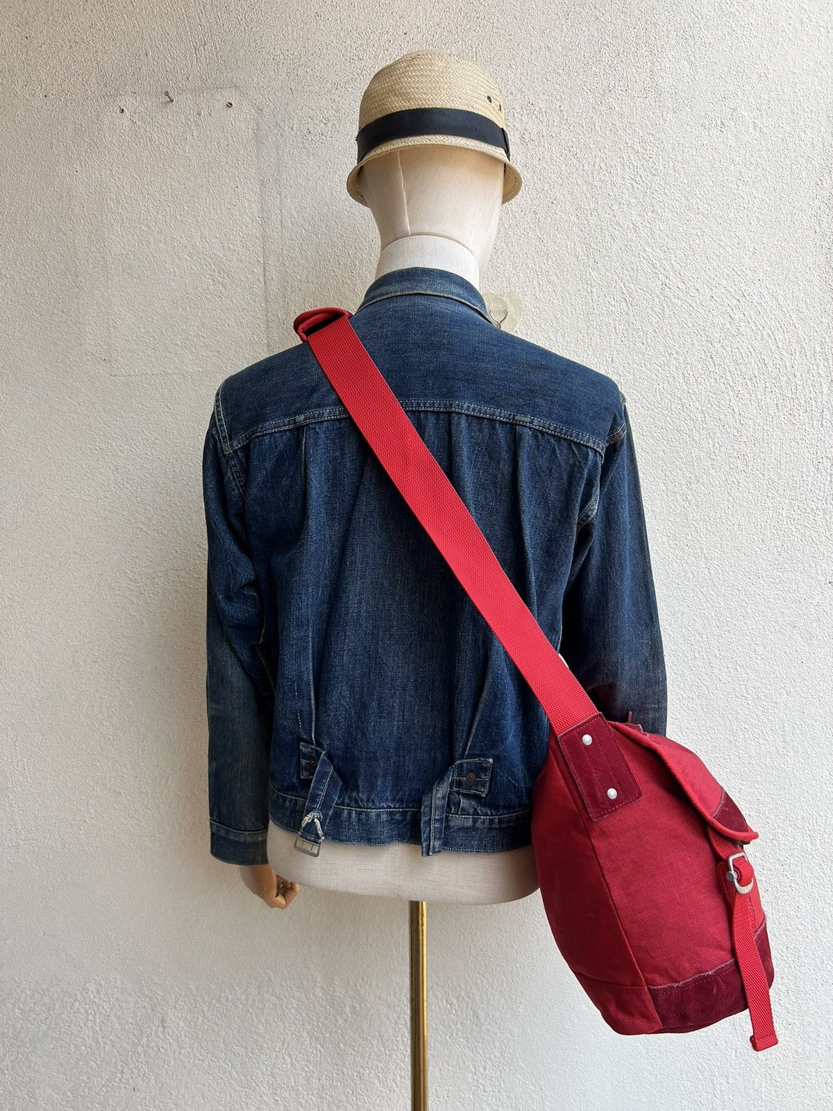Leather Vintage Masterpiece Japan Nylon Leather Messenger Bag Size ONE SIZE - 2 Thumbnail