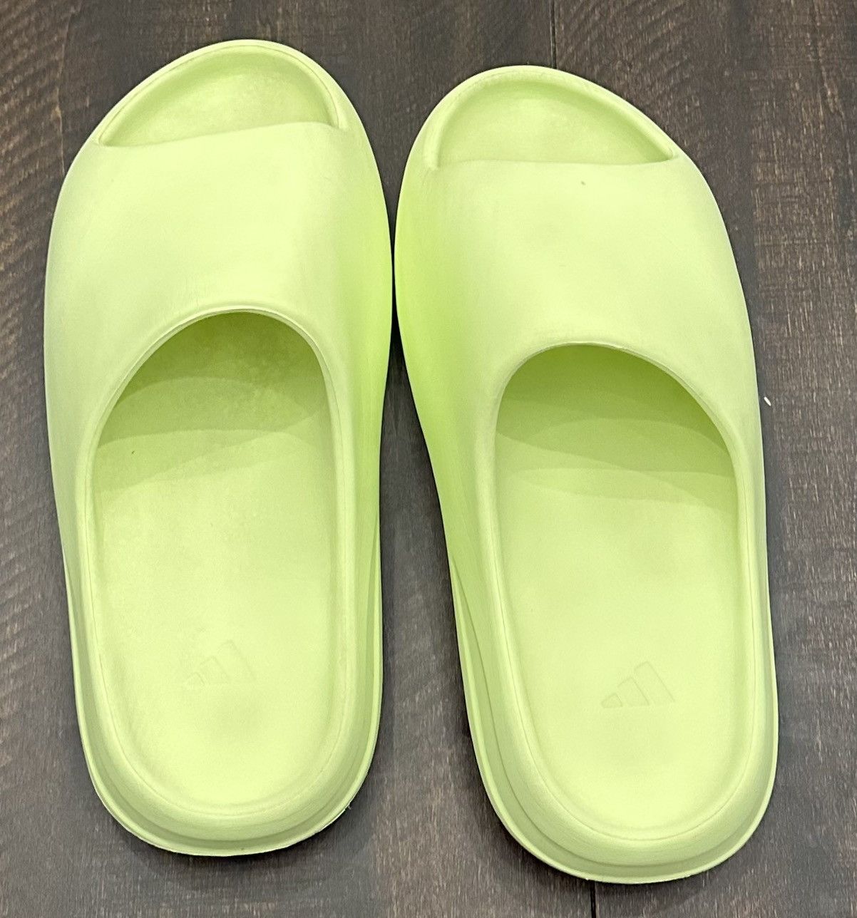Yeezy Yeezy Slide Glow Green Men’s Size 10 Size US 10 / EU 43 - 5 Thumbnail