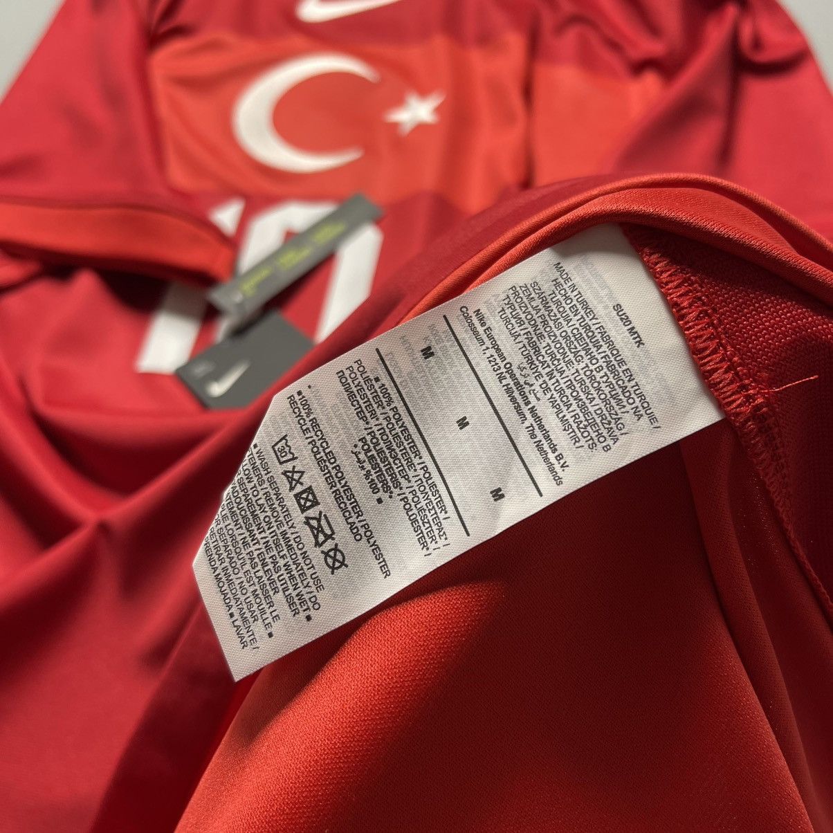 Nike × Vintage NWT TURKEY NIKE 2020 FOOTBALL AWAY JERSEY #10 CALHANOGLU Size US M / EU 48-50 / 2 - 10 Thumbnail
