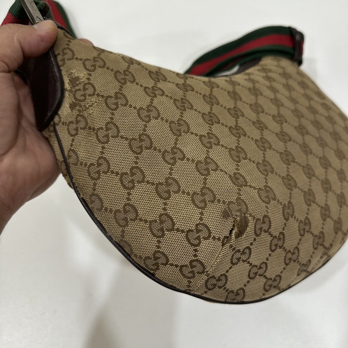 Gucci GUCCI GG WEB HALF MOON MEDIUM CROSSBODY BAG 17 Size ONE SIZE - 11 Thumbnail