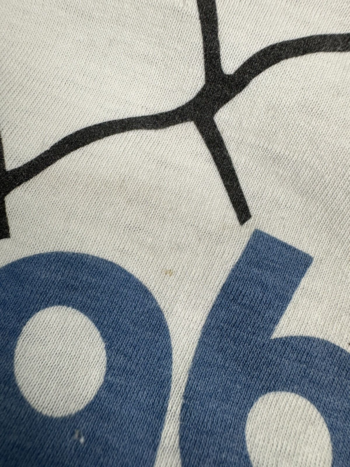 Vintage Vintage 1996 Uefa Euro england footbal soccer graphic tee Size US XL / EU 56 / 4 - 9 Thumbnail