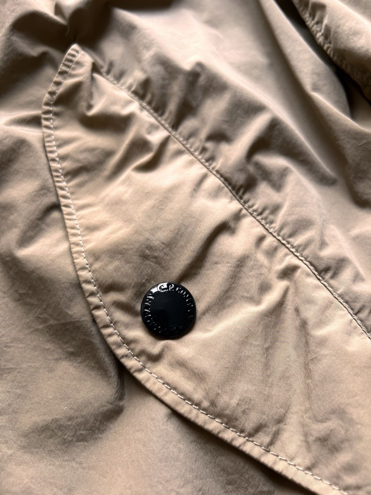 C.P. Company C.P. Company NYcra-R short lightweight Jacket Beige nylon Size US L / EU 52-54 / 3 - 16 Thumbnail