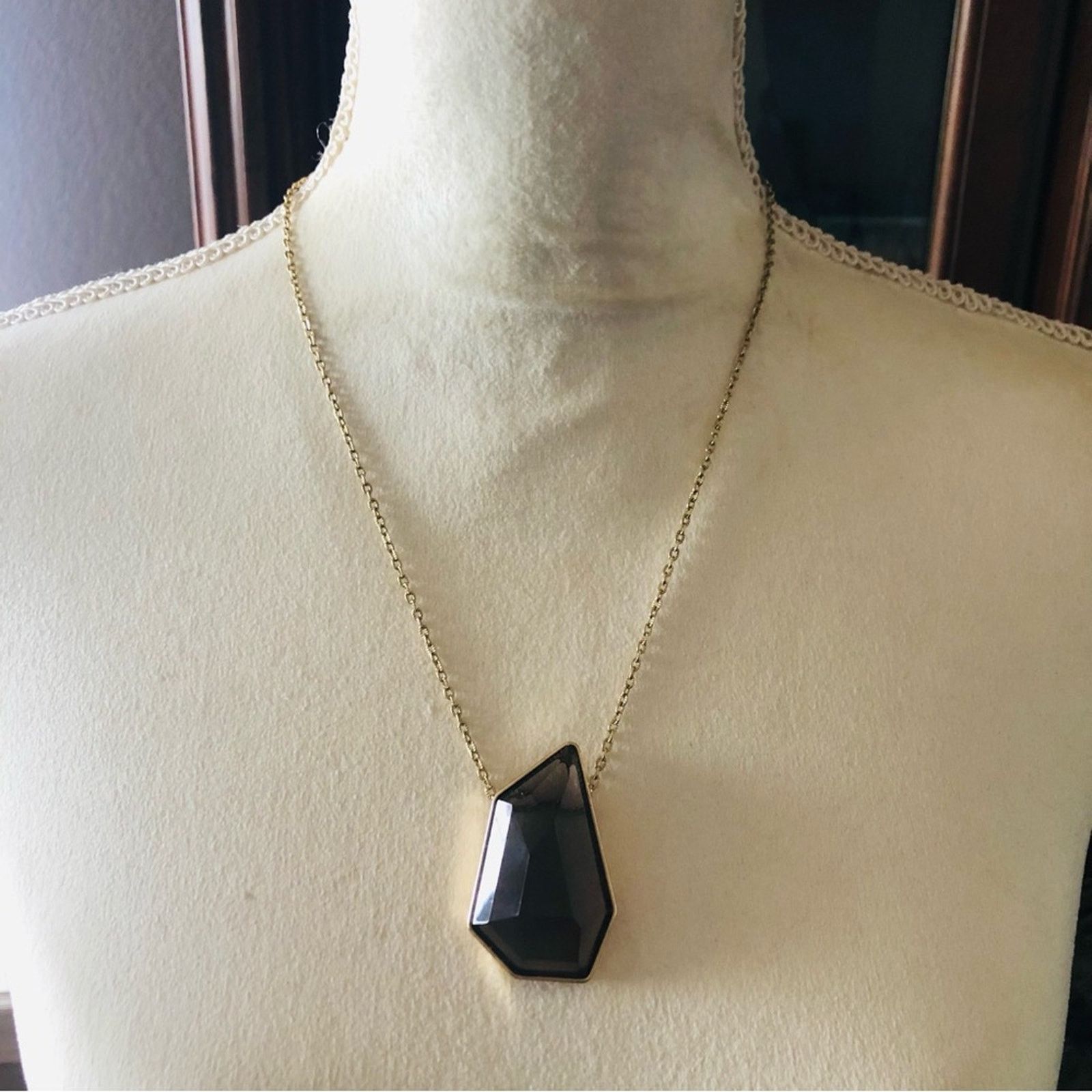 Jewelry Geometric faceted smoky topaz lucite necklace Size ONE SIZE - 6 Thumbnail
