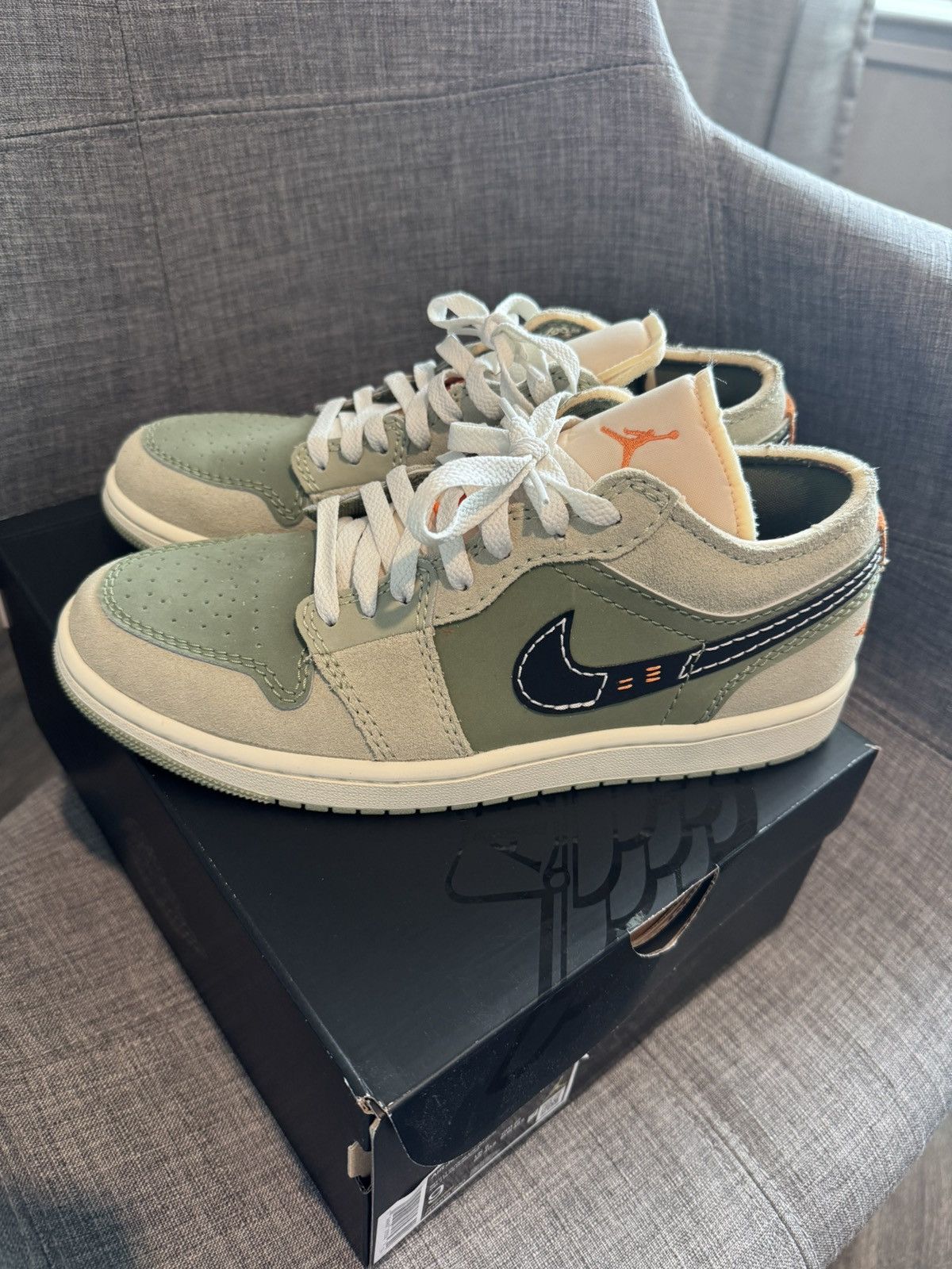 Jordan Brand Air Jordan 1 Low SE Craft Size US 9 / EU 42 - 1 Thumbnail