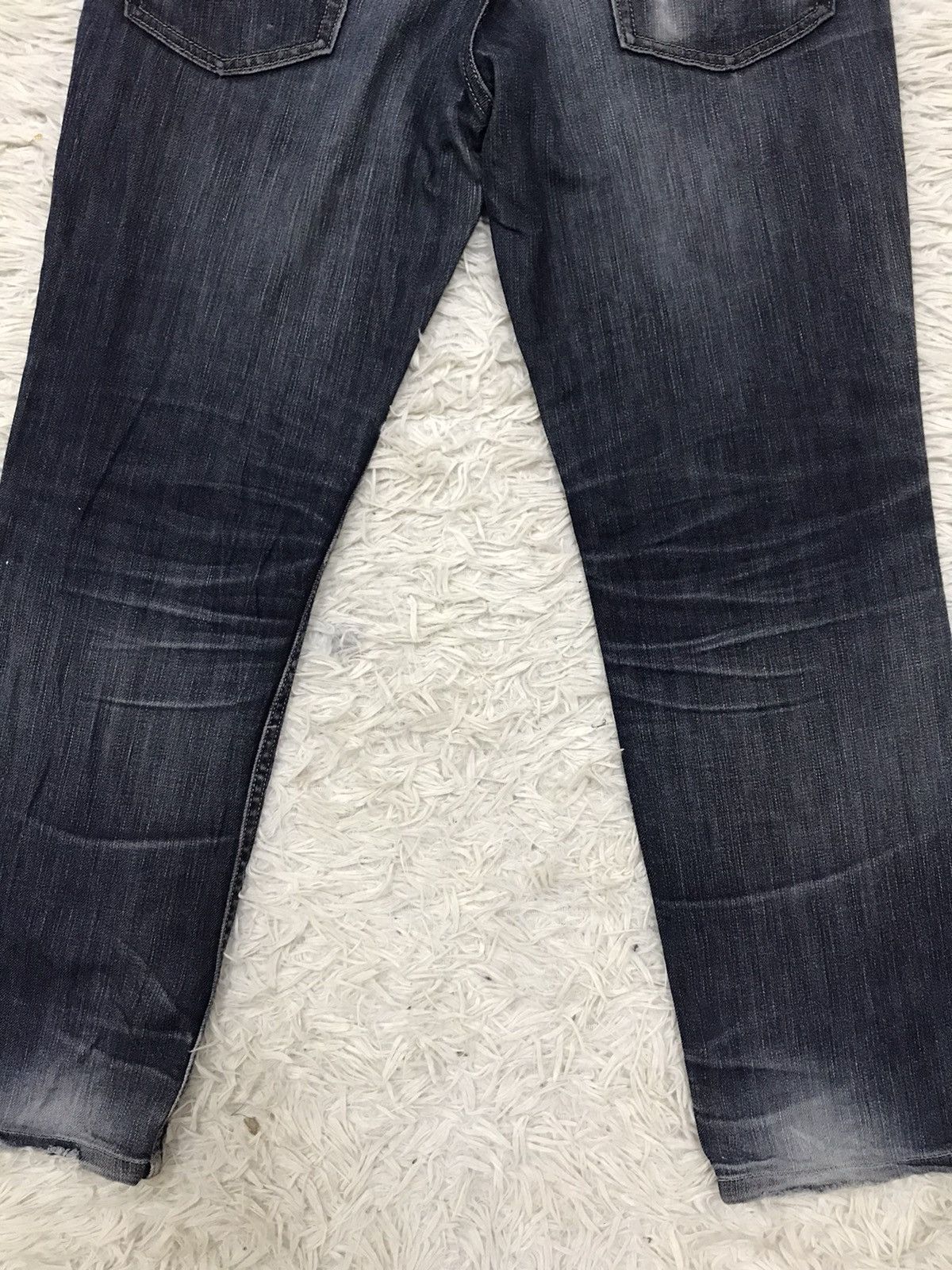 Levi's Vintage Clothing Vintage Levis Slim Tapered Distressed Denim Jeans Size US 31 - 25 Thumbnail