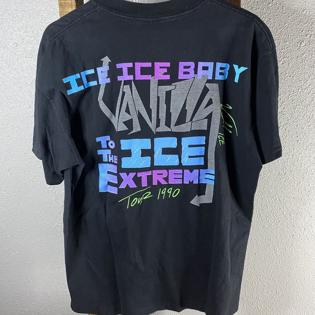 Rap Tees × Vintage 1990 Vanilla Ice “To The Extreme” Tour Rap tee Size US L / EU 52-54 / 3 - 3 Thumbnail