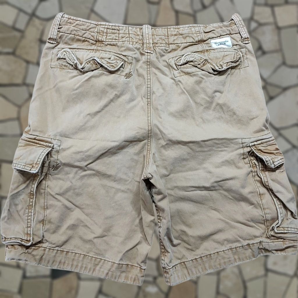 Abercrombie & Fitch VINTAGE Abercrombie & Fitch Y2k Military Brown Cargo Shorts Mens 33 Button Fly Brown Cotton Cargo 90s Army Outdoor Mensitles Size US 33 - 1 Thumbnail
