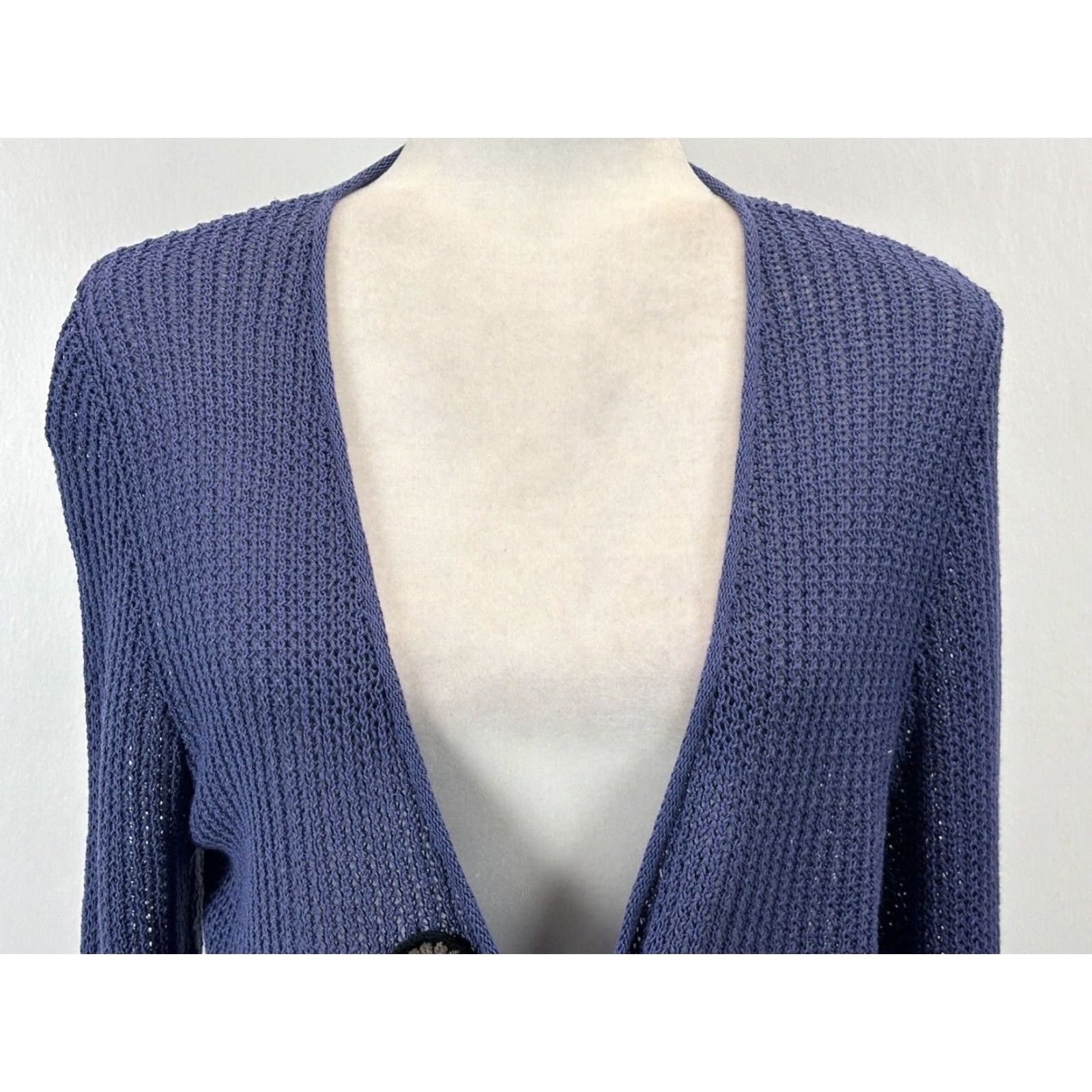 Vintage VINTAGE Beyond Threads Peru Cardigan Sweater Woman Large Blue V-Neck Pima Cotton Knit Women, Cardigan, Blue, L, 100% Pima-Bamboo Blend Size L / US 10 / IT 46 - 6 Thumbnail