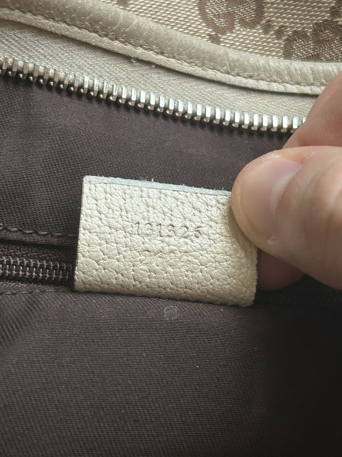 Gucci Gucci GG Canvas Crossbody Bag Size ONE SIZE - 7 Thumbnail