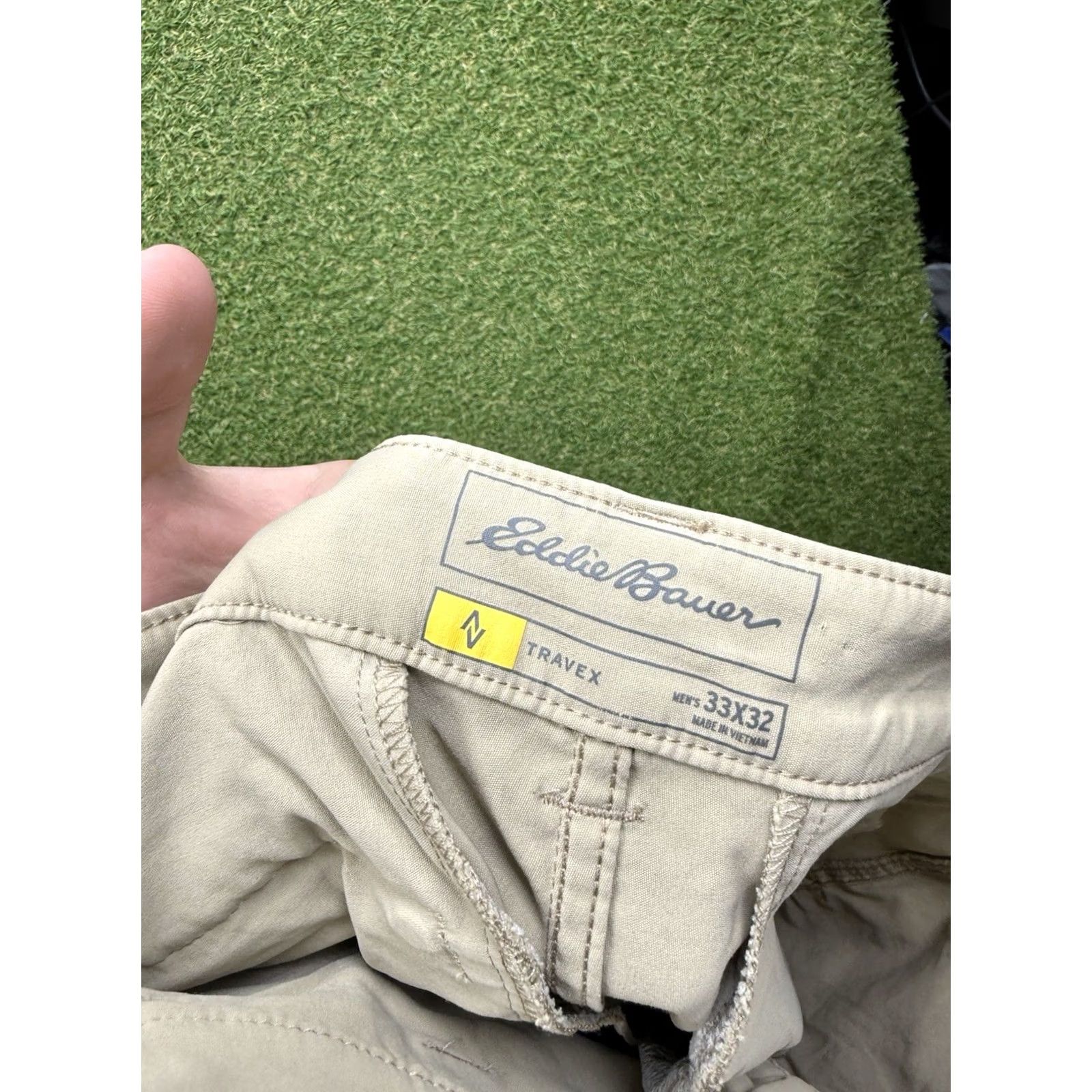 Eddie Bauer Eddie Bauer Travex Pants Mens 33x32 Horizon Guide Flex Performance Hiking Beige Pant Size US 33 - 7 Thumbnail