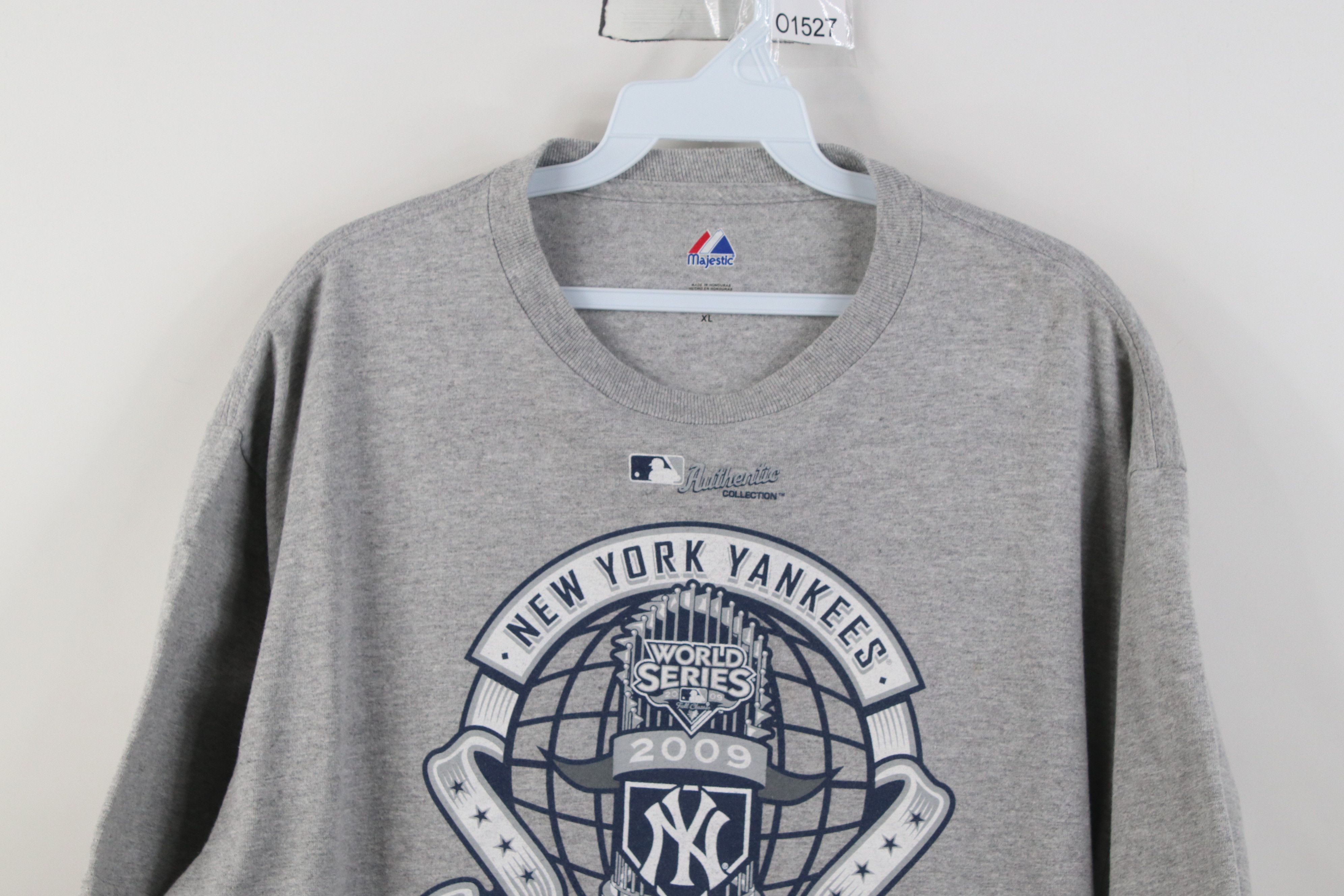 Majestic Y2K Majestic Series New York Yankees Baseball T-Shirt Gray Size US XL / EU 56 / 4 - 2 Thumbnail