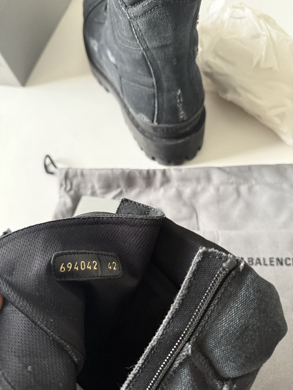 Balenciaga Combat Strike Boot Size 42 Size US 9 / EU 42 - 15 Thumbnail