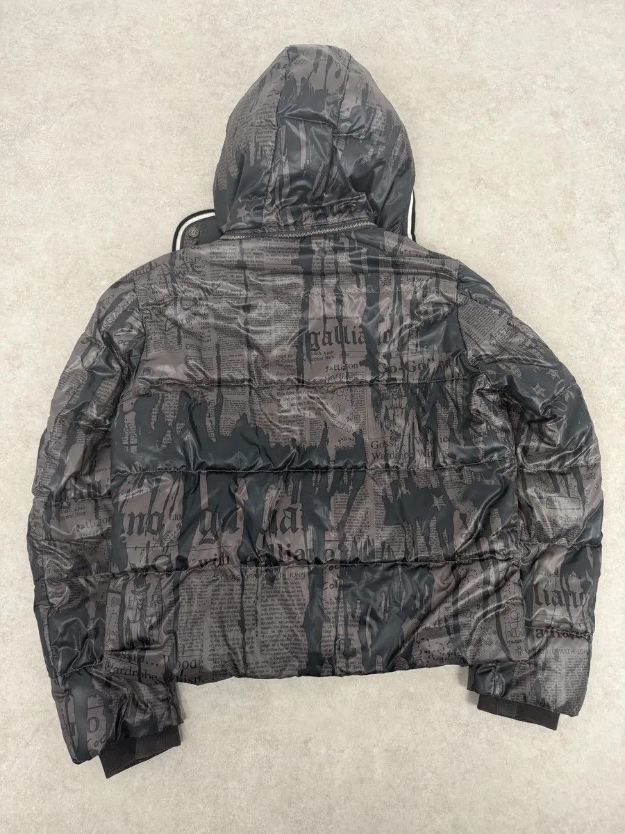 John Galliano AW2010 John Galliano Magazine Newspapers Black & Brown Hooded Puffer Jacket Size US L / EU 52-54 / 3 - 2 Thumbnail