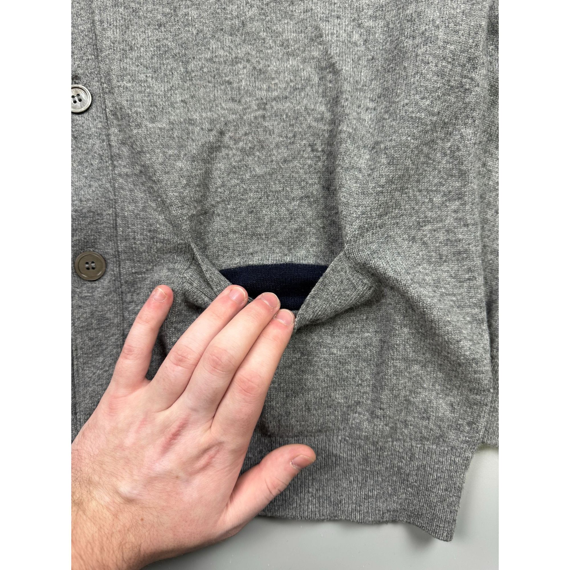 Boggi Boggi Milano Wool Cashmere Blend Cardigan (Y1211) Size US XL / EU 56 / 4 - 4 Thumbnail