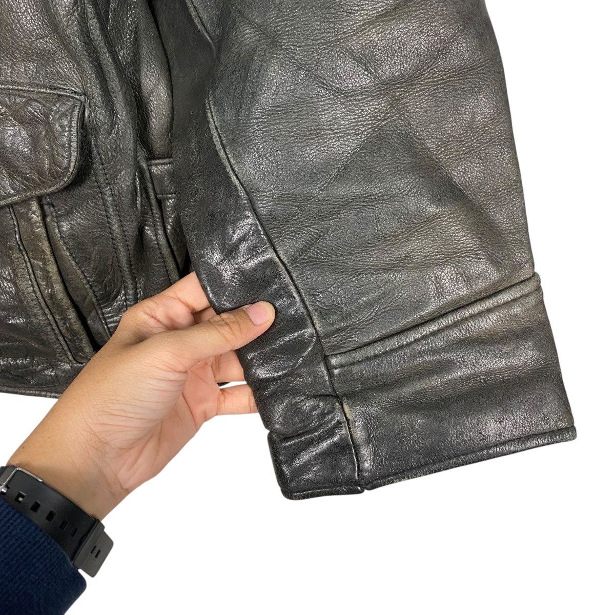 Leather Vintage leather jacket Size US L / EU 52-54 / 3 - 13 Thumbnail