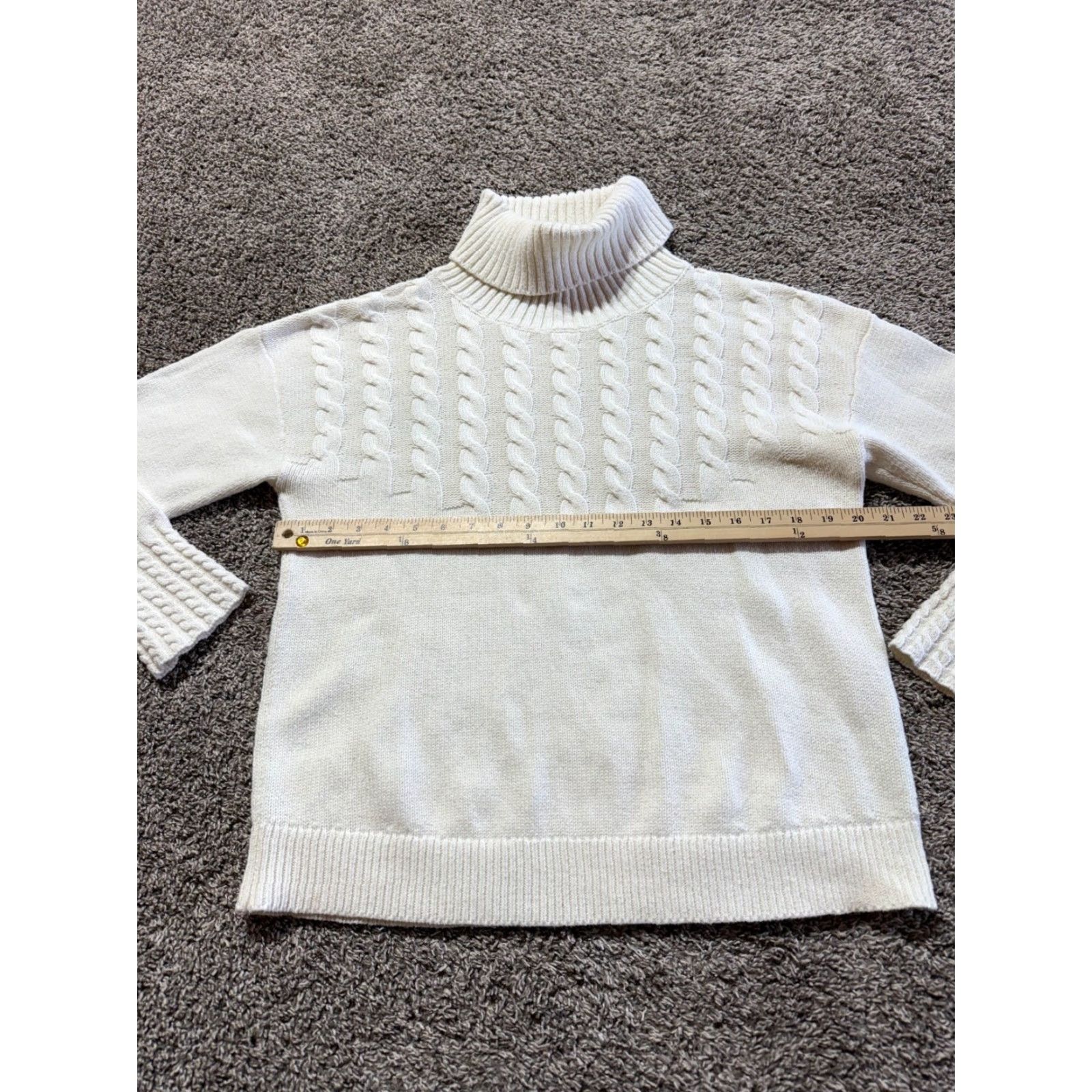 Vintage Sundance Womens Sweater Long Sleeve Size Medium Knit White Turtleneck Pullover Knits Women M White 90s? Size M / US 6-8 / IT 42-44 - 6 Thumbnail