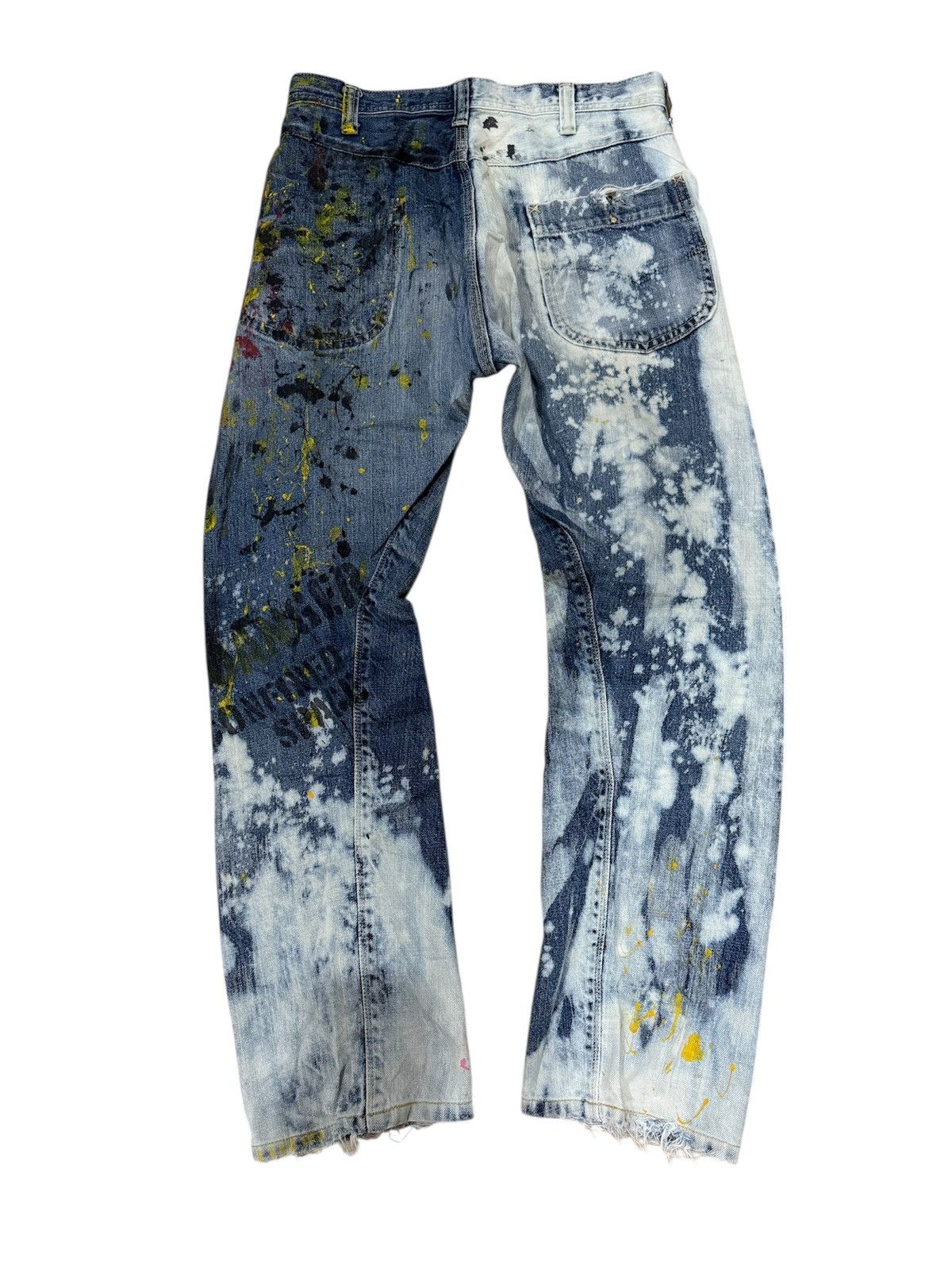 Lee LEE PAINTED TWISTED LEG JEANS Size US 29 - 2 Thumbnail