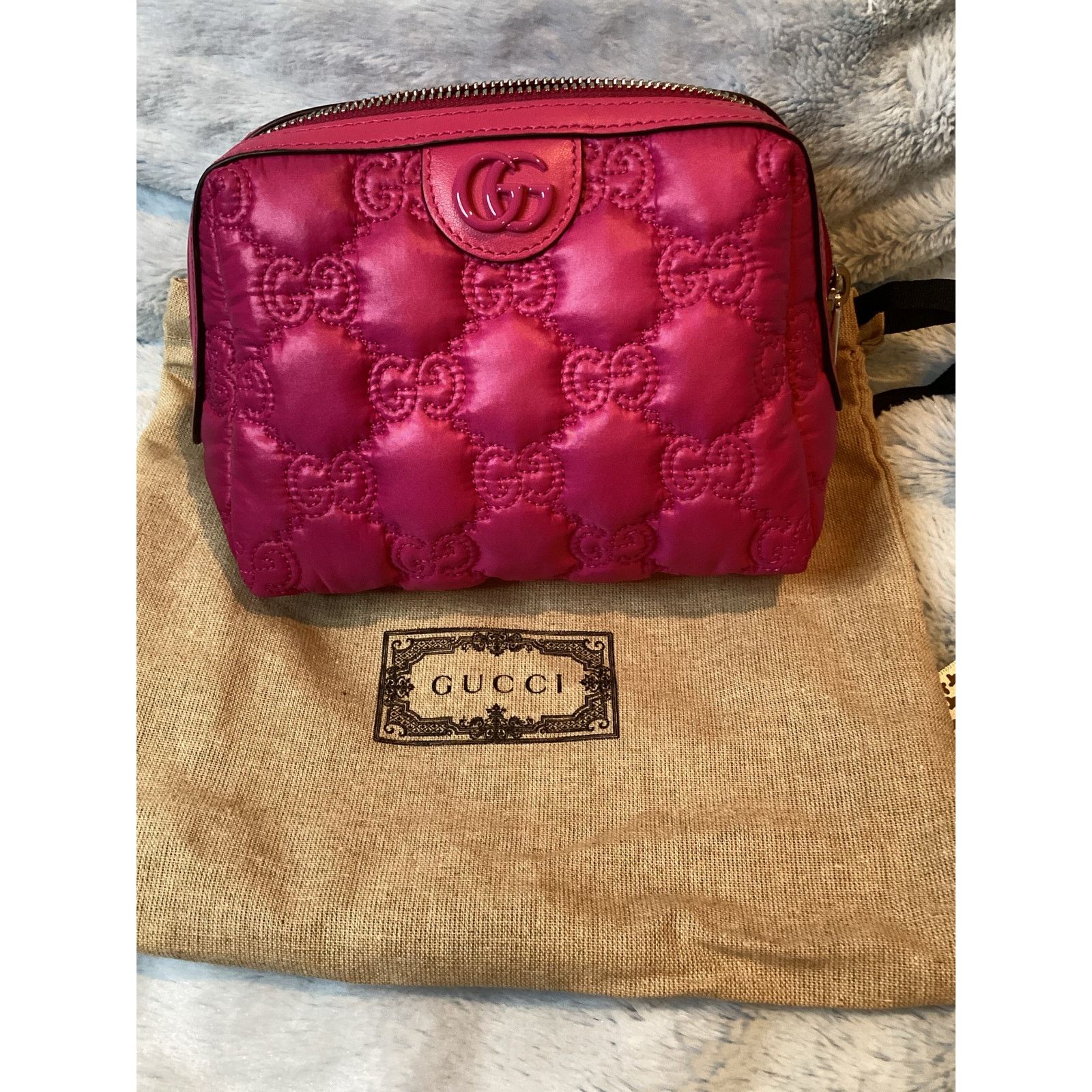Gucci AUTHENTIC GUCCI GG Matelassé beauty case with dust bag Size ONE SIZE - 8 Thumbnail