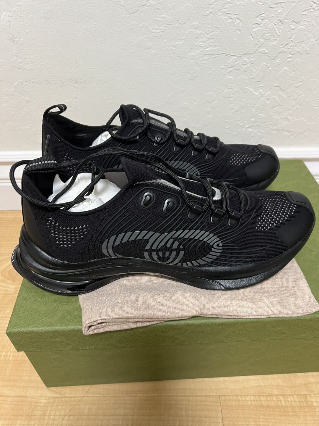 Gucci Gucci Run Sneaker 'All Black' 714658-USM10-8442 Size US 13 / EU 46 - 5 Thumbnail