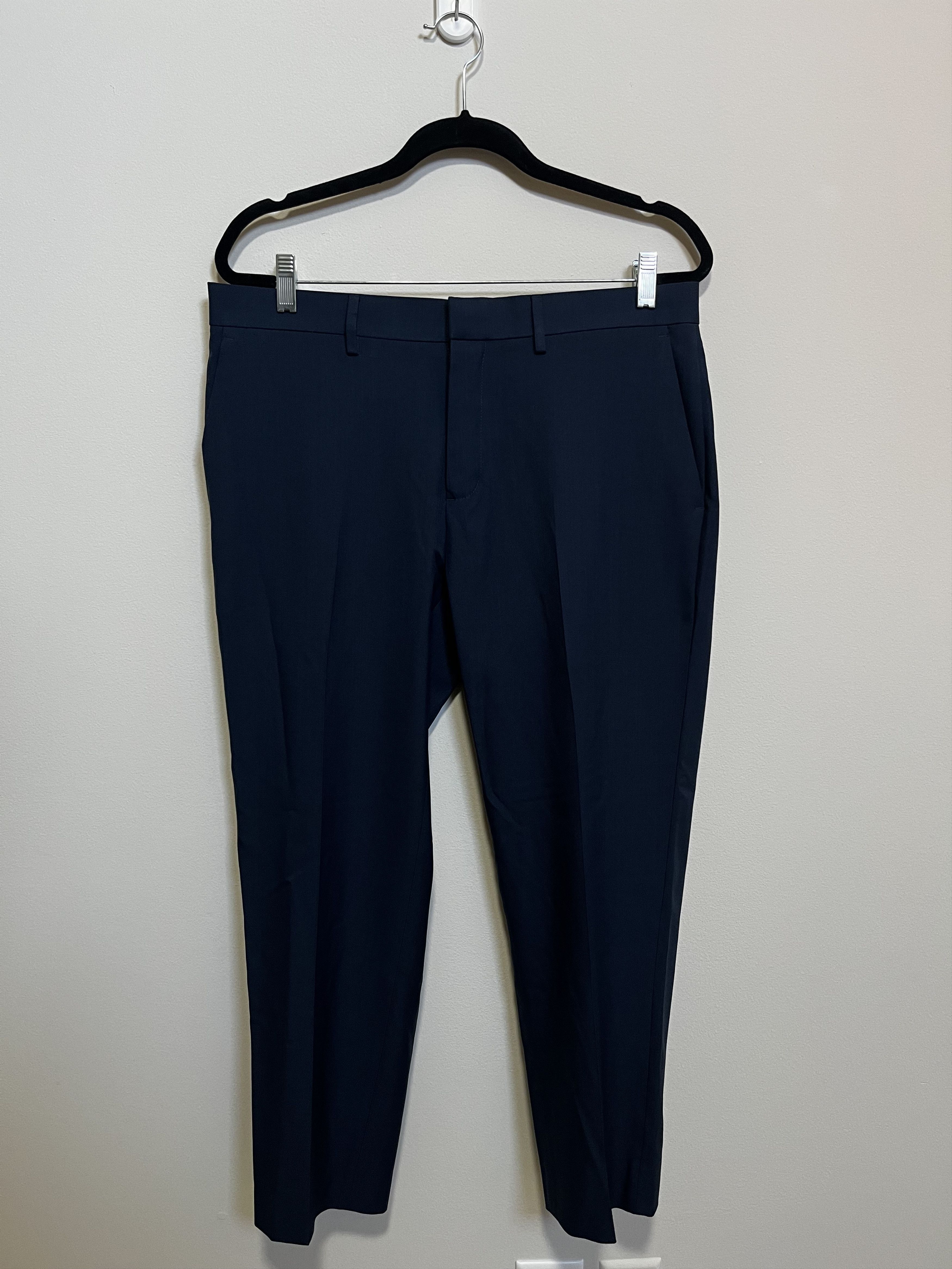 Haggar Haggar Premium Comfort Slim Fit Dress Pants Dark Navy 34x29 Size US 34 / EU 50 - 1 Thumbnail