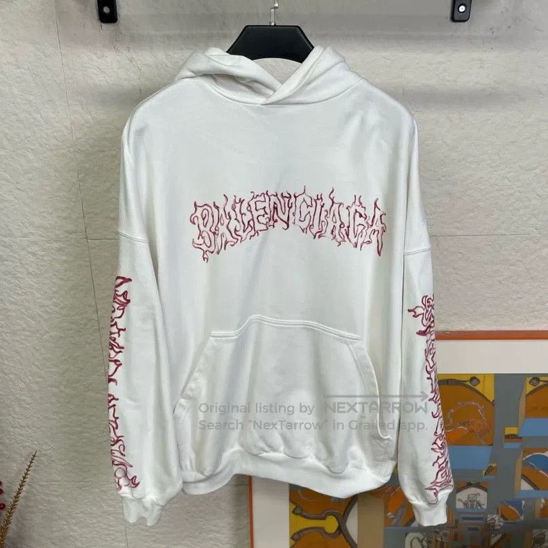 Balenciaga Balenciaga Flame Dragon Year Limited Edition Hoodie Size US S / EU 44-46 / 1 - 1 Thumbnail