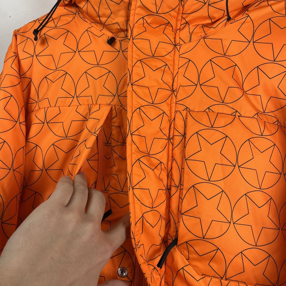 Pleasures Puma x Pleasuers Hood Jacket Primaloft Orange Star Y2K Down Size US L / EU 52-54 / 3 - 6 Thumbnail