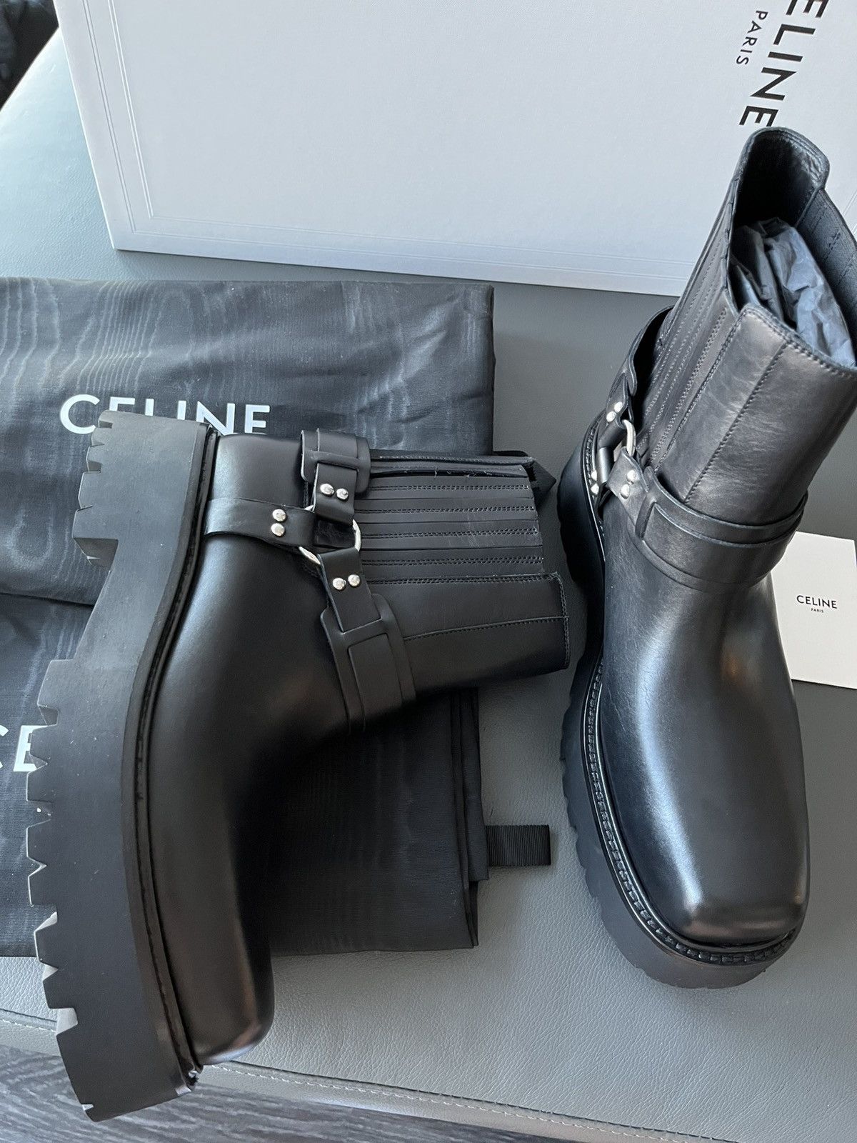 Celine × Hedi Slimane Super Runway Celine Hedi Slimane Biker Chelsea Boots New Size US 11 / EU 44 - 16 Thumbnail