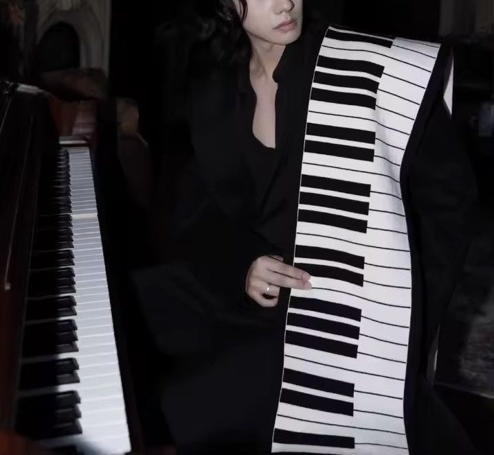 Other Japanese Style Piano Black White Warm Scarf Size ONE SIZE - 3 Thumbnail