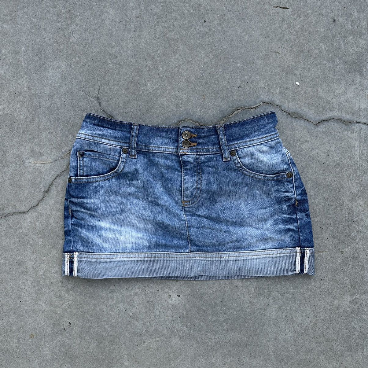 Japanese Brand × Vintage Vintage Japanese Style Denim Jeans Mini Skirt Y2K 00s USA Size 27" / US 4 / IT 40 - 1 Thumbnail