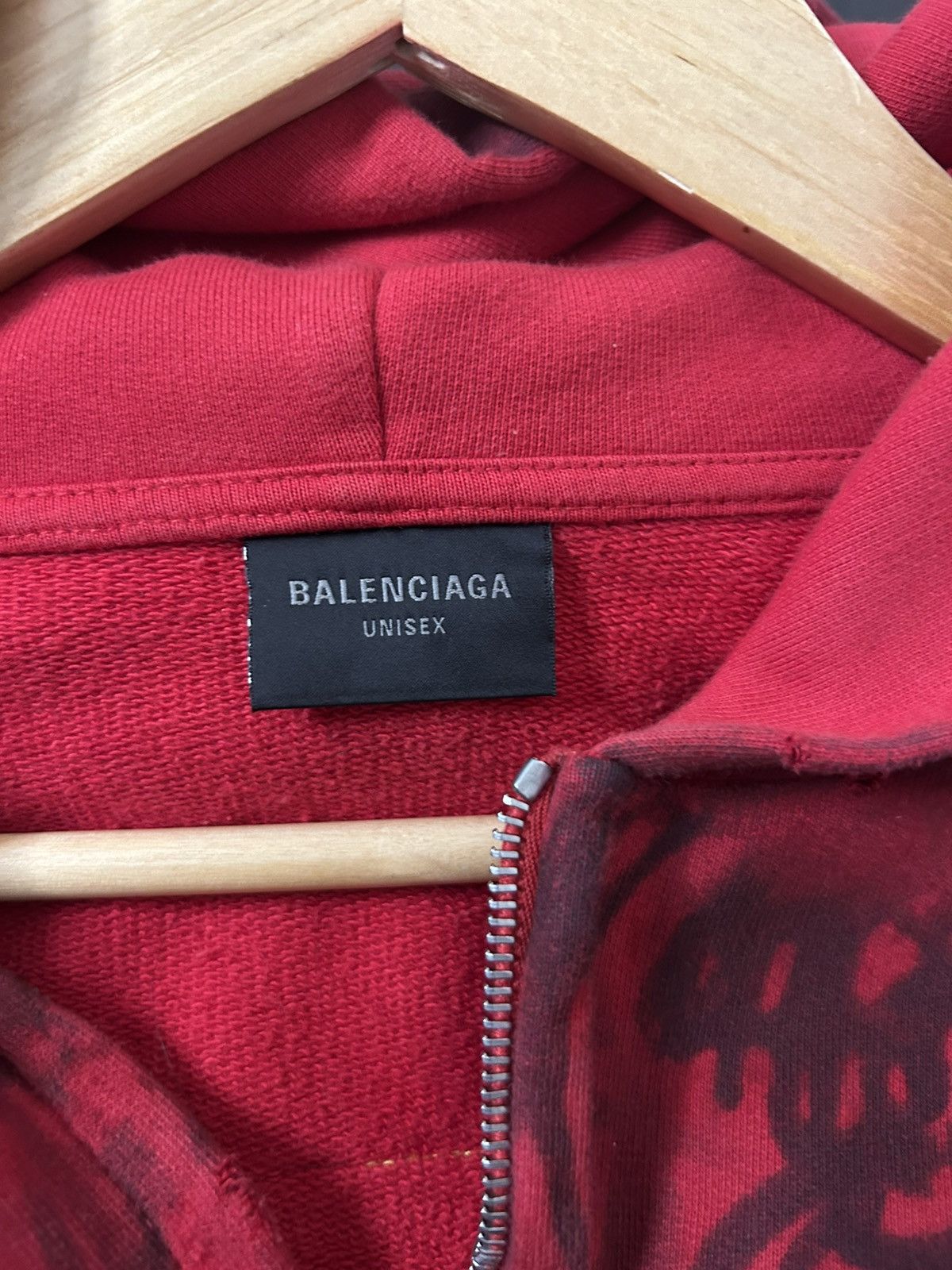 Balenciaga Red Balenciaga Skater Zip Up Hoodie Size US S / EU 44-46 / 1 - 5 Thumbnail