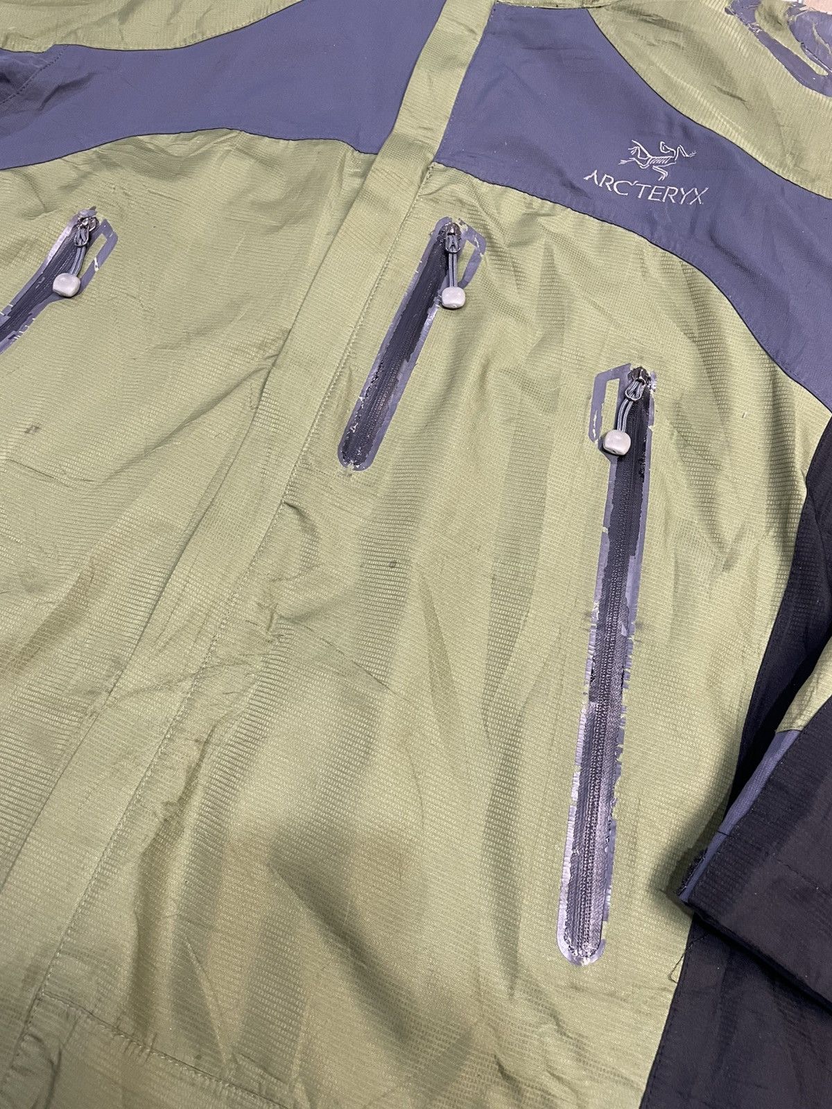 Arc'teryx Vintage Arc'teryx 3-in-1 Waterproof Jacket Fleece Liner Size US L / EU 52-54 / 3 - 12 Thumbnail