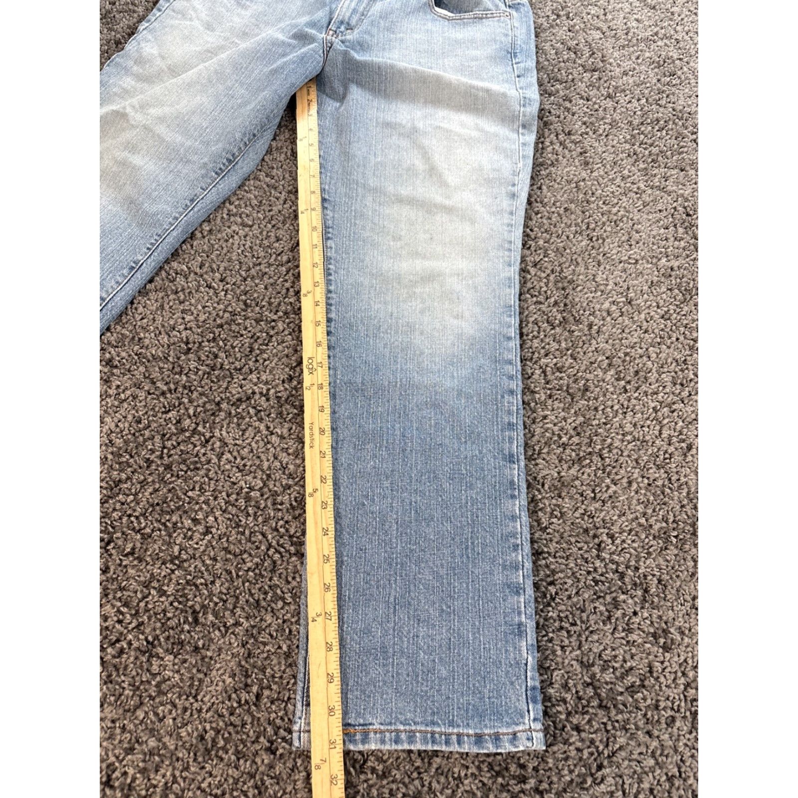 Levi's VINTAGE Levi's 505 Jeans Womens 14M 36x31 Blue Light Wash 90s Denim Straight 5-Pocket Womens Boys Girls? Size 36" / US 14 / IT 50 - 2 Thumbnail