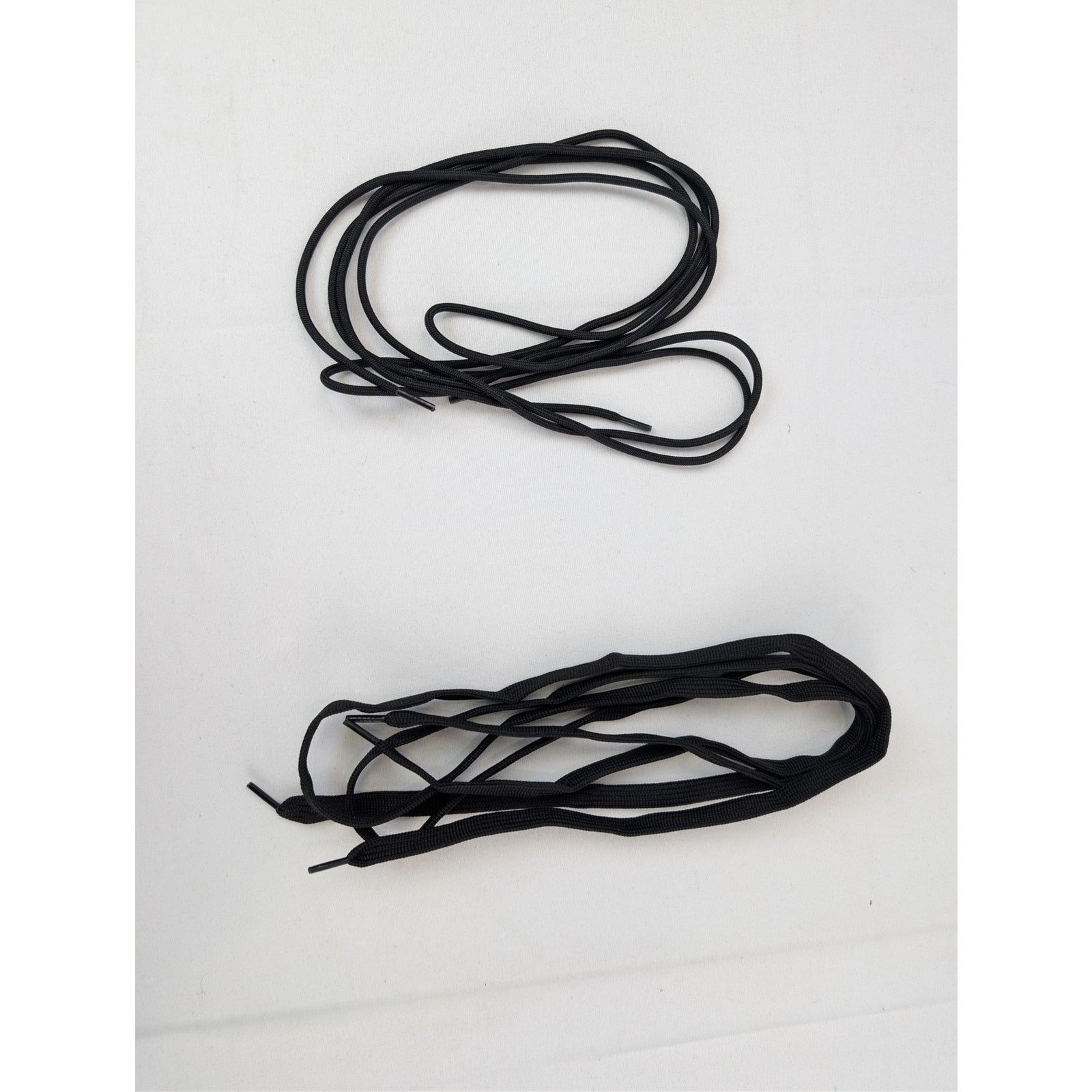 Christian Louboutin o1rshd1 Size: OS / Thick Waxy Cotton Laces in Black Size ONE SIZE - 1 Thumbnail