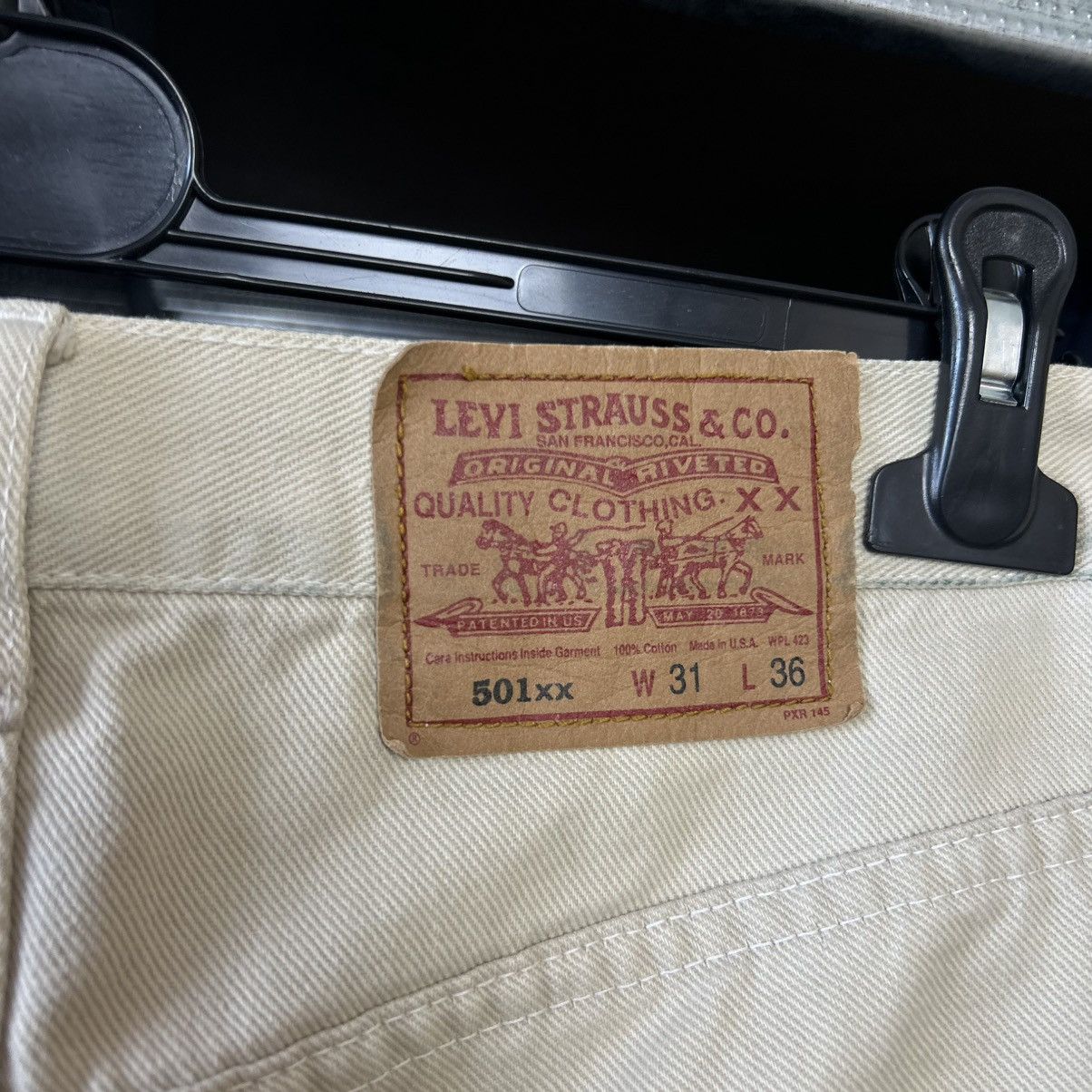 Levi's Vintage Clothing Vintage Levis 501xx Made InUSA rare beige denim jeans Size US 34 / EU 50 - 4 Thumbnail