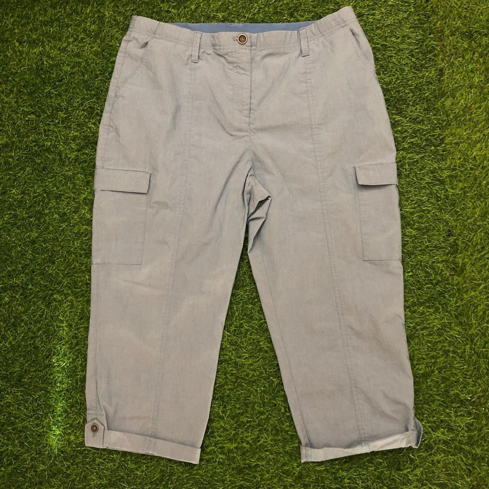Chicos Women's Light Blue Chicos Cargo Capri Pants Size 26" / US 2 / IT 38 - 1 Thumbnail
