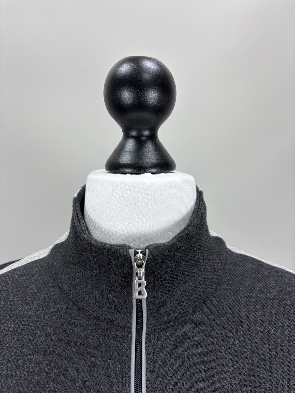 Bogner Womens full zip Bogner Fire Ice Size L Color Gray Size L / US 10 / IT 46 - 4 Thumbnail