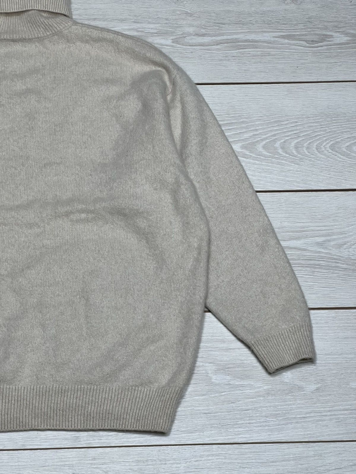 Balenciaga Balenciaga Big Logo Oversized Wool Cashmere Sweater Size US L / EU 52-54 / 3 - 9 Thumbnail