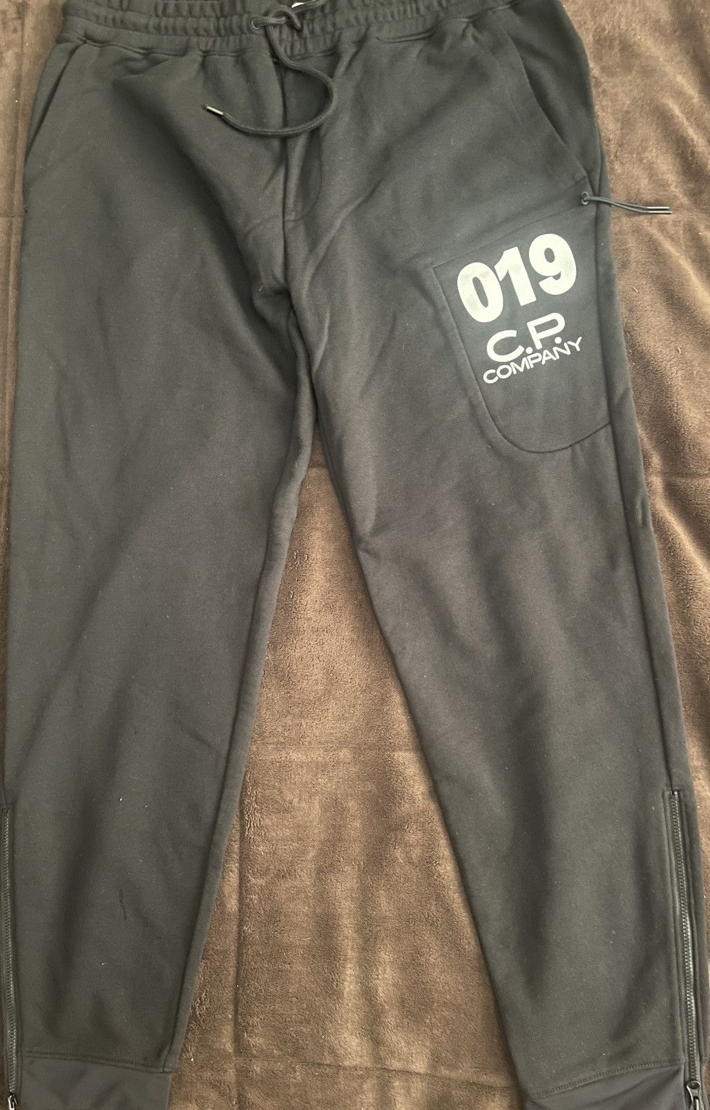 C.P. Company CP Company Sweatpants Black Size XXL fits Like A Large NWOT Size US 36 / EU 52 - 2 Thumbnail