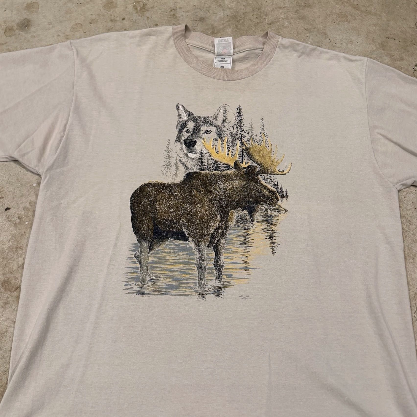 Vintage VINTAGE Wolf T-Shirt 90s Elk Wolf Nature Tee Mens XL Beige Mens XL 90s Beige Size US XL / EU 56 / 4 - 4 Thumbnail