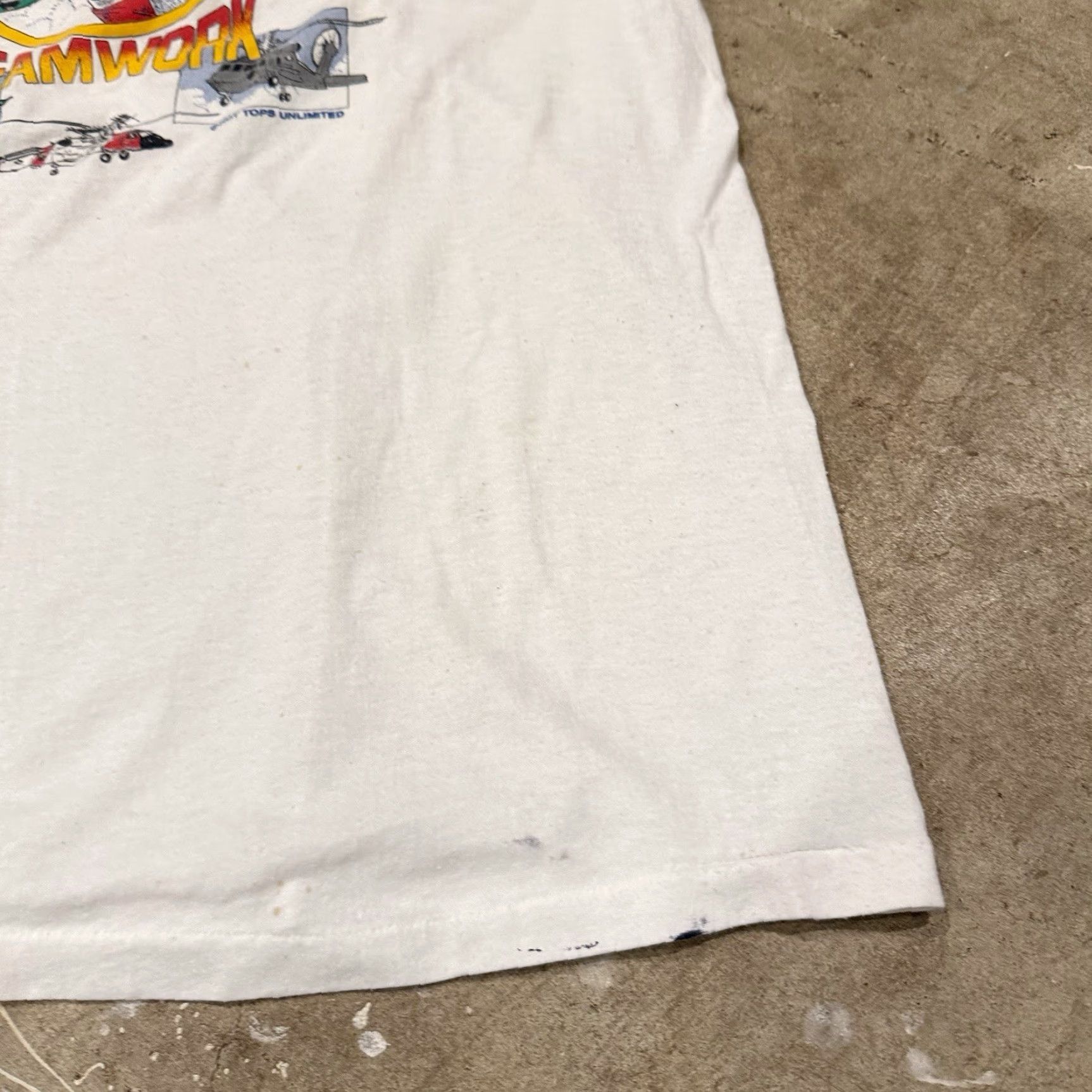 Hanes VINTAGE Sikorsky Aircraft Mens XL TShirt Helicopters Black Hawk Seahawk Tee Size US XL / EU 56 / 4 - 6 Thumbnail
