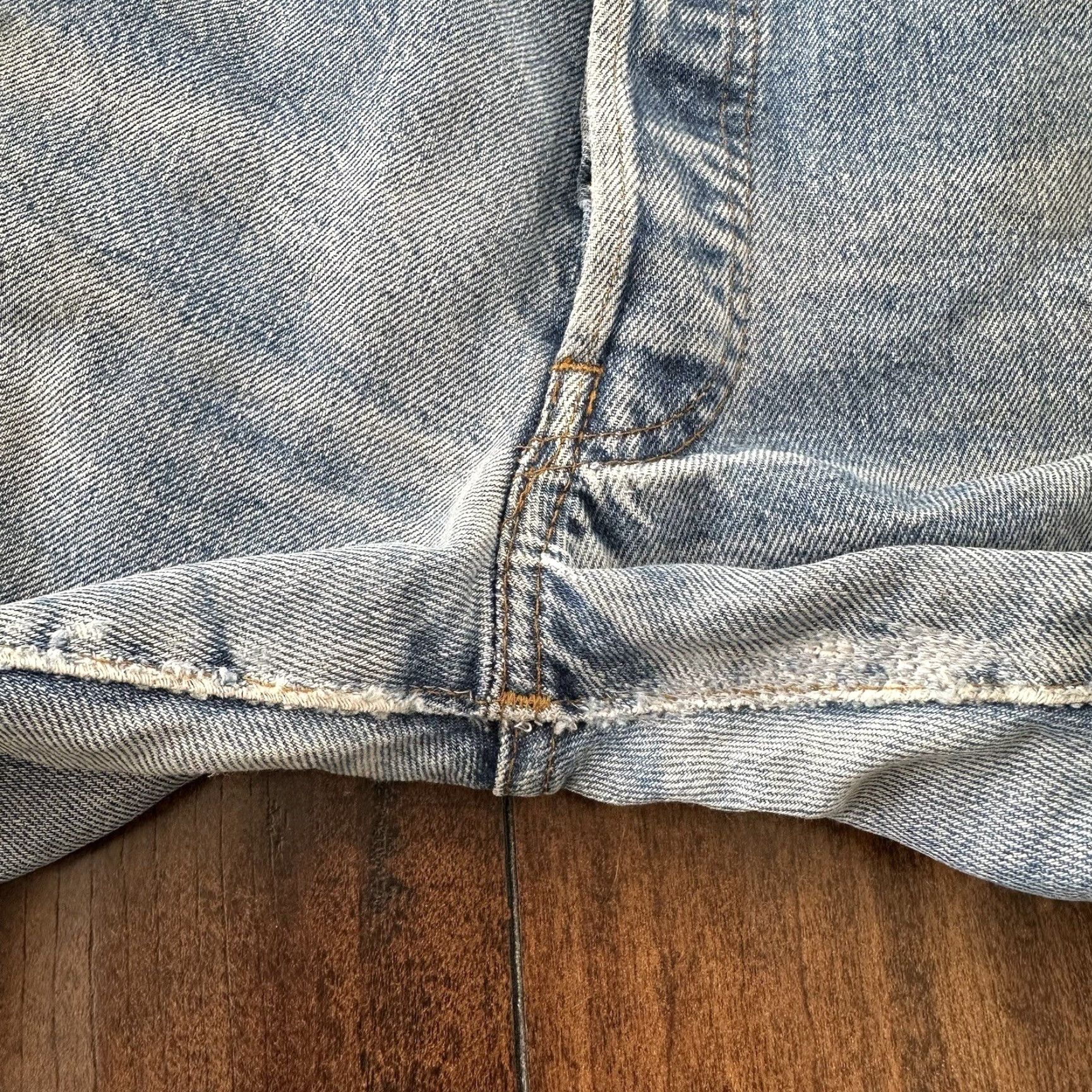 Levi's Vintage Levi's 501 Jeans Men Adult Regular Medium Blue 80s Redline Selvedge 70s Straight Fit Denim Size US 28 / EU 44 - 5 Thumbnail