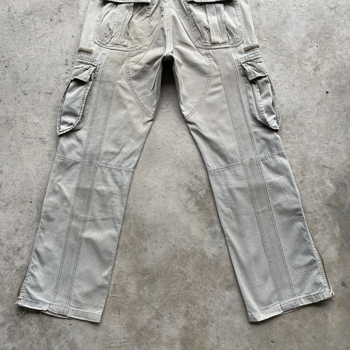 Avirex Vintage AVIREX 9 Pocket Faded Double Knee Cargo Pants W32 Size US 32 / EU 48 - 14 Thumbnail